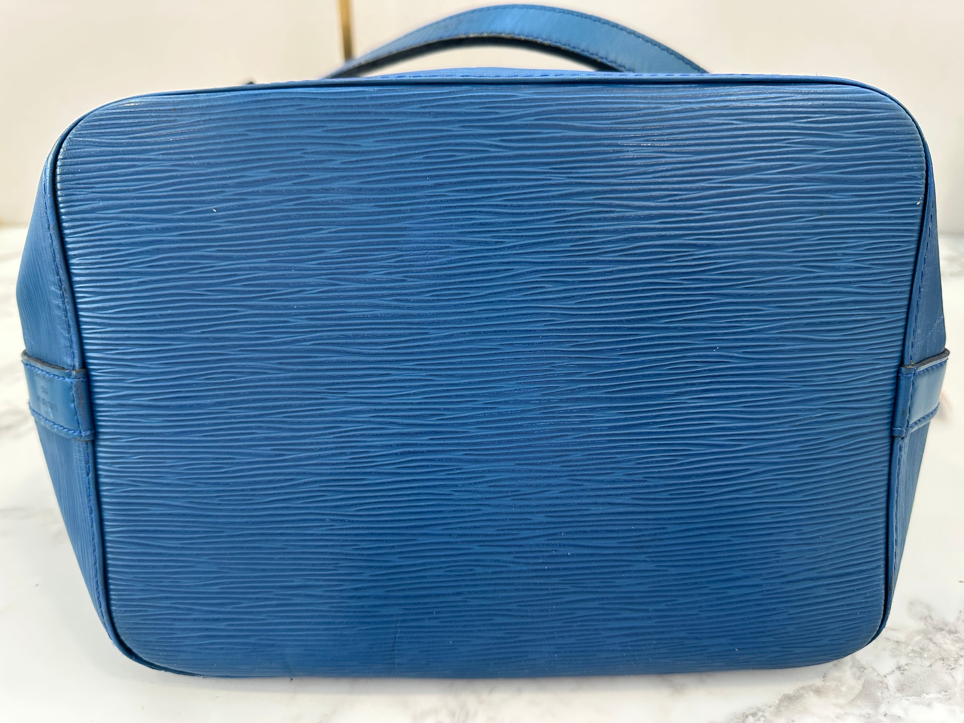 Louis Vuitton Epi Petite Noé Blue