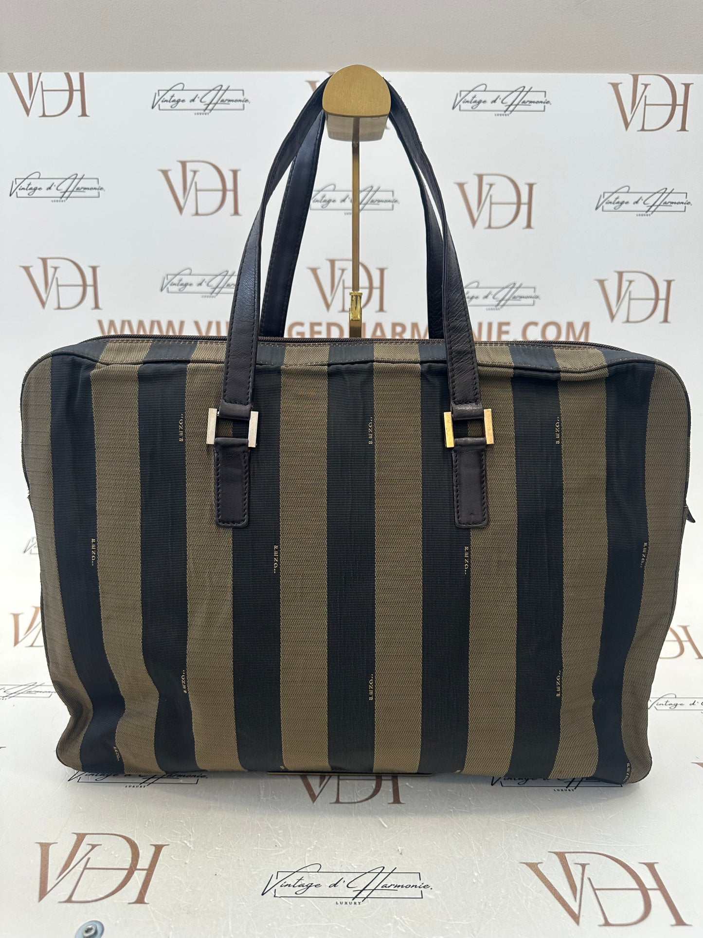 102492 - Fendi Messenger