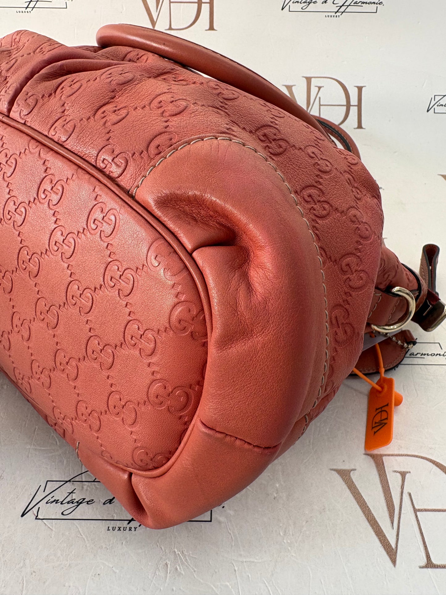 383174 - Gucci Sukey