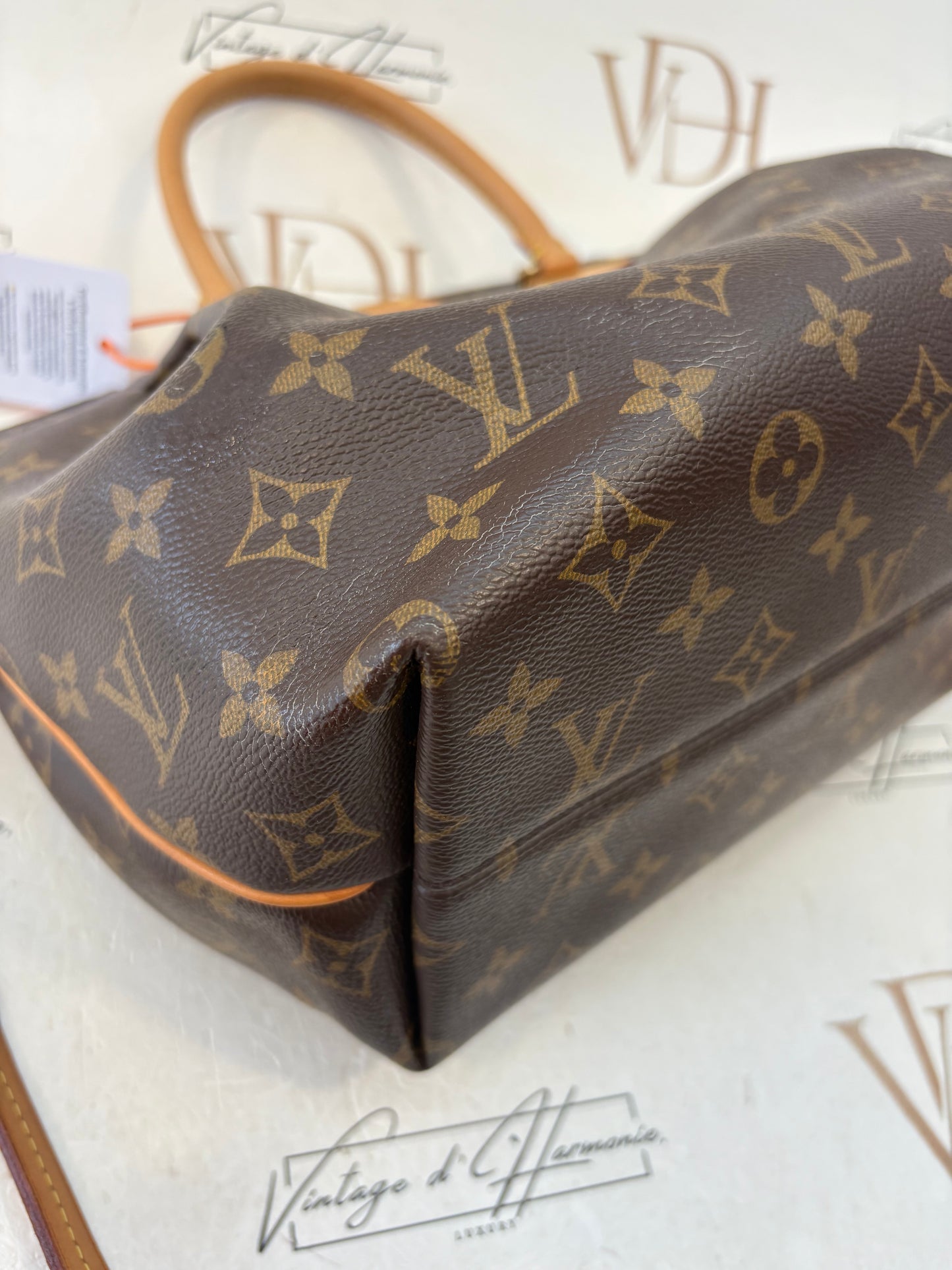 383325 - Louis Vuitton Turenne