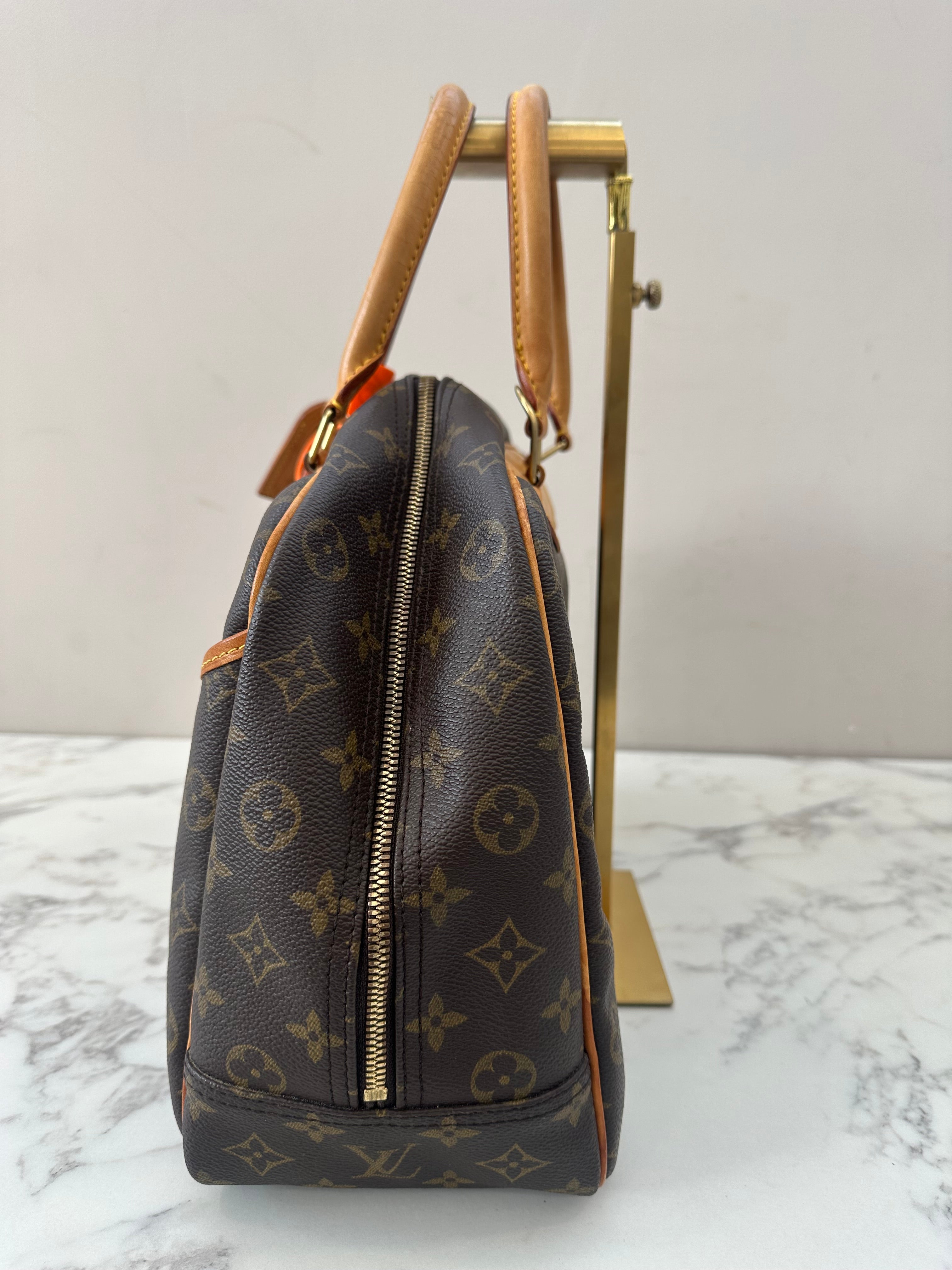 Louis Vuitton Deauville