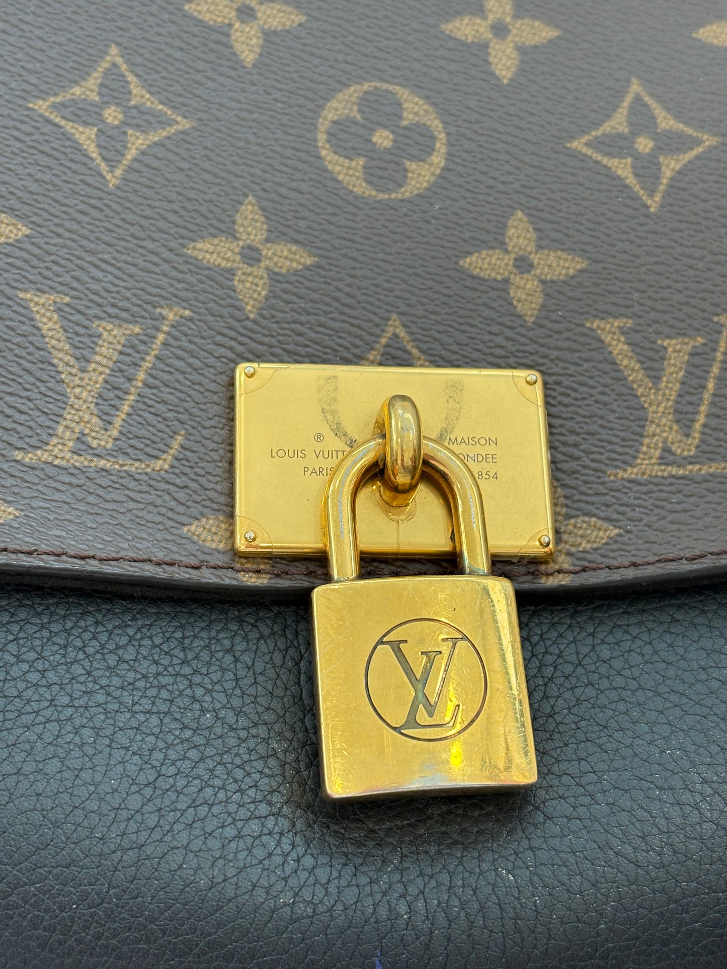 384256 - Louis Vuitton Marignan
