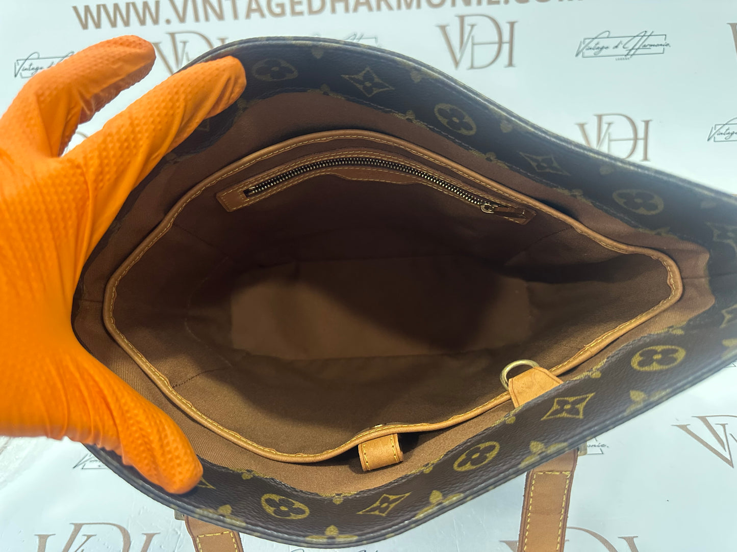 017844 - Louis Vuitton Vavin GM