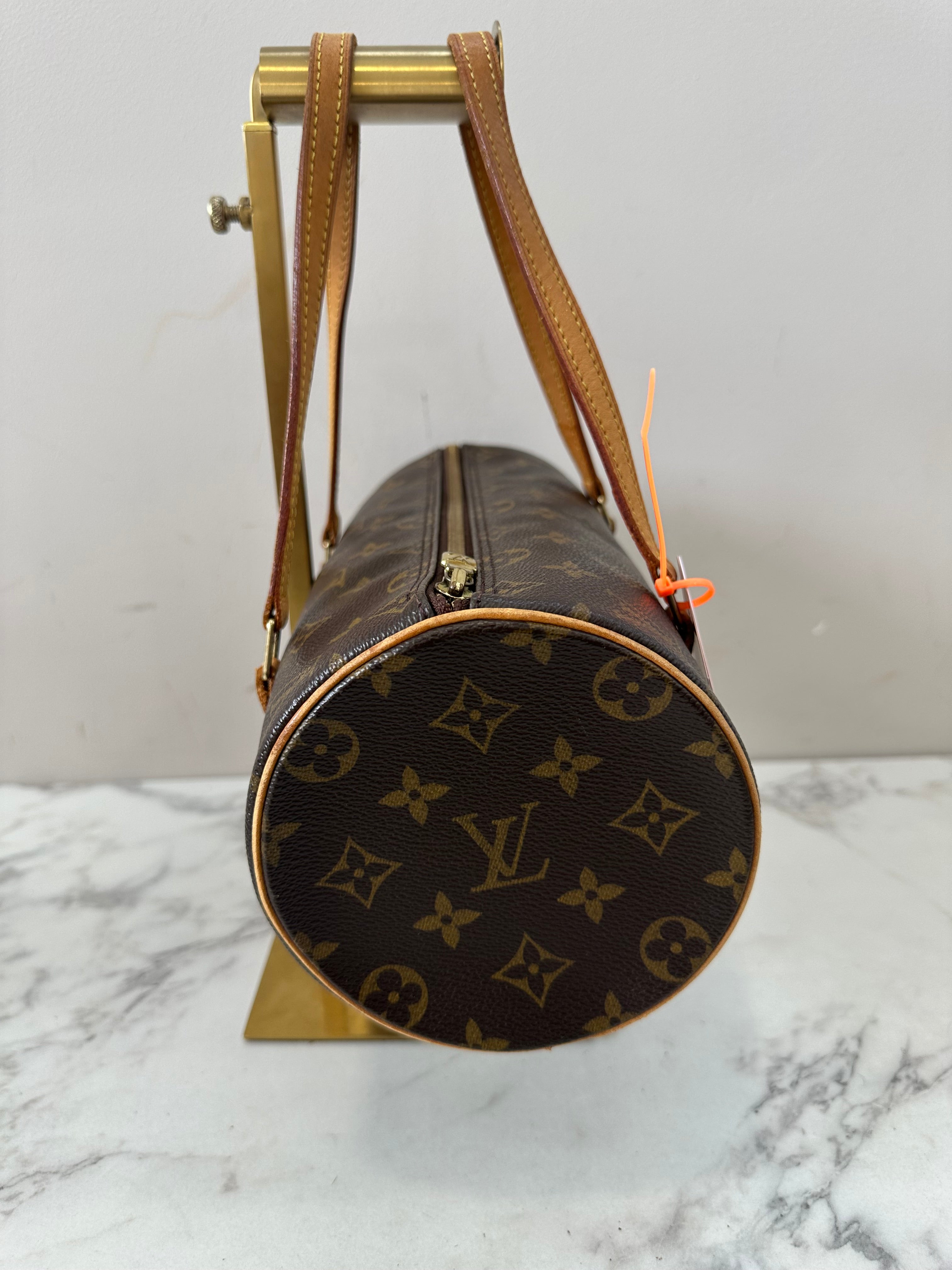 Louis Vuitton Papillon 26