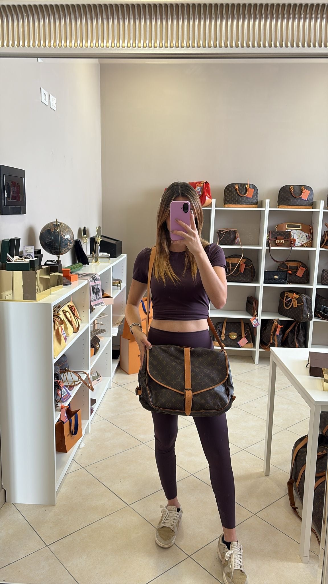 Louis Vuitton Saumur 35