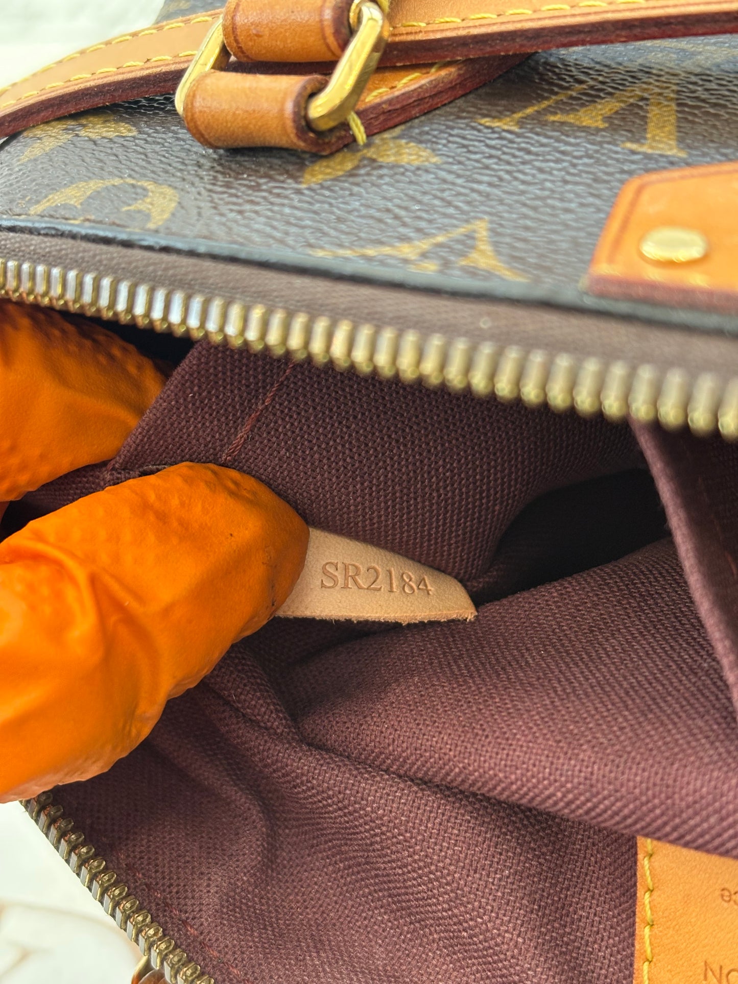 384088 - Louis Vuitton Turenne