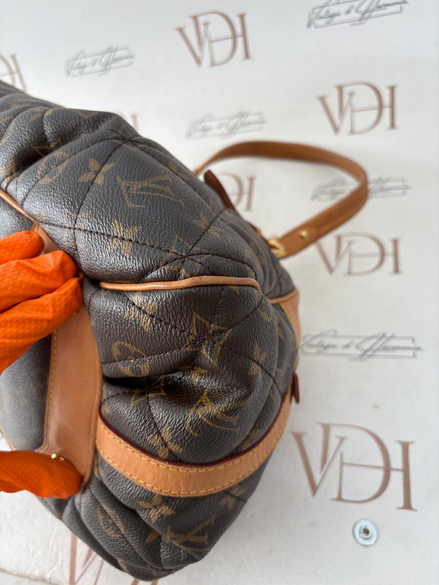 201159 - Louis Vuitton Etoile