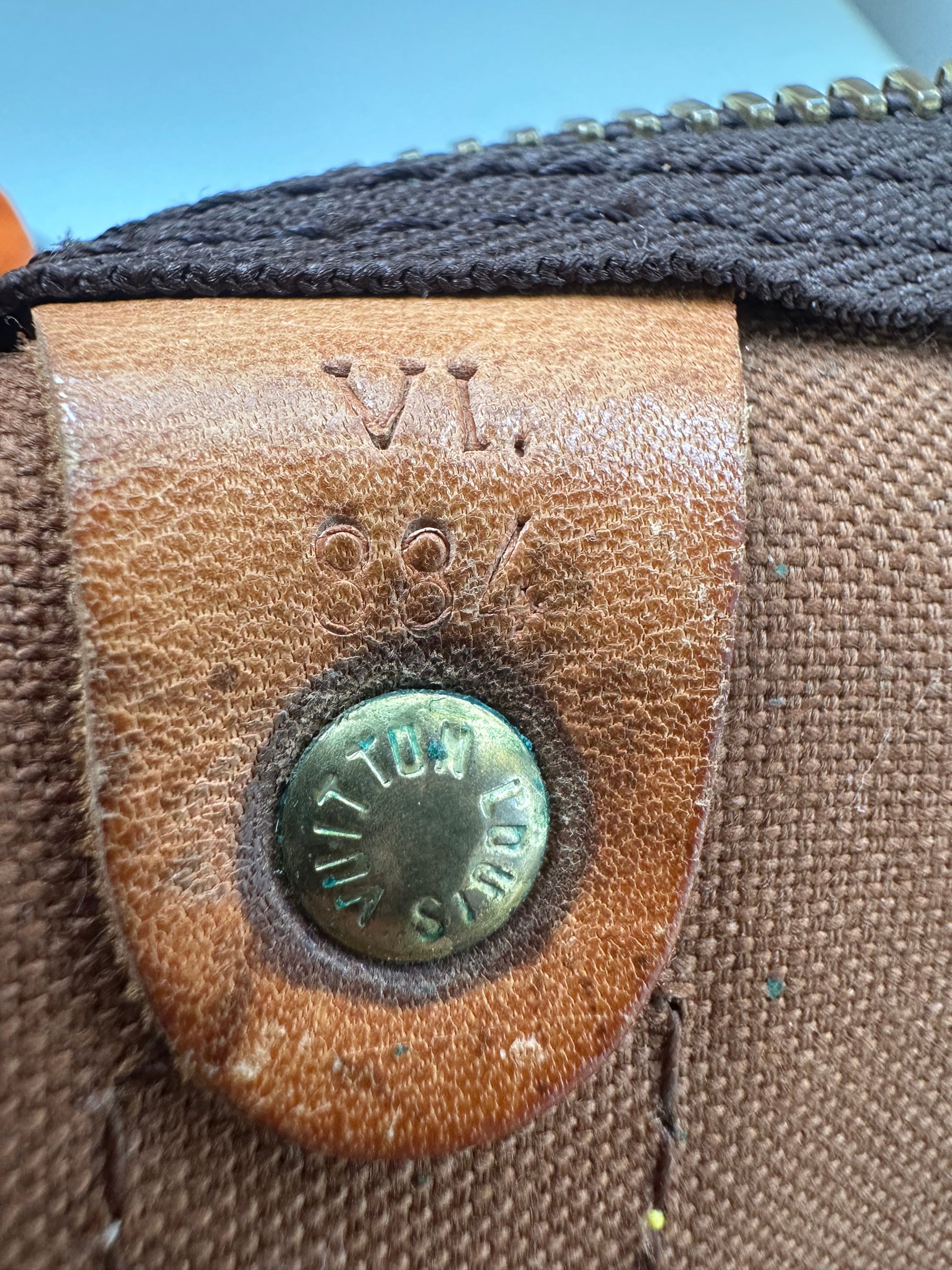 Louis Vuitton Keepall 50