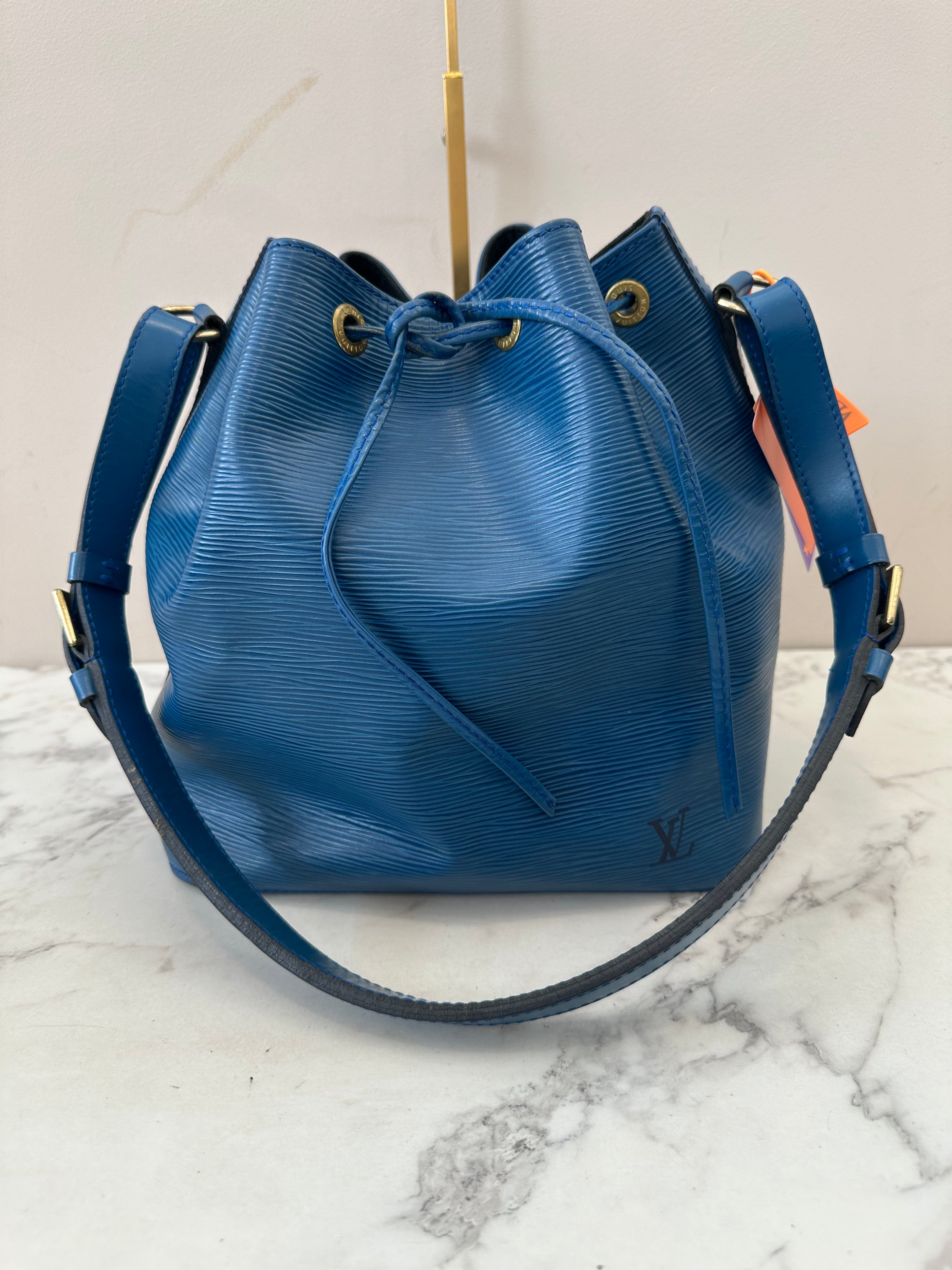 Louis Vuitton Petite Noé Blue Epi