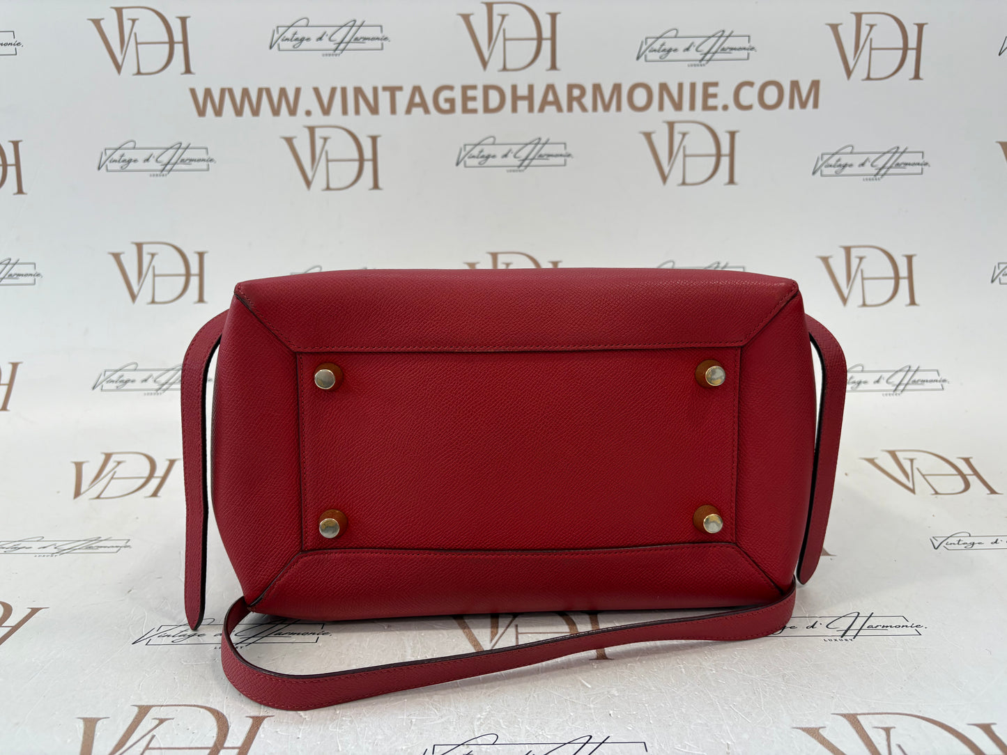 384192 - Céline Belt