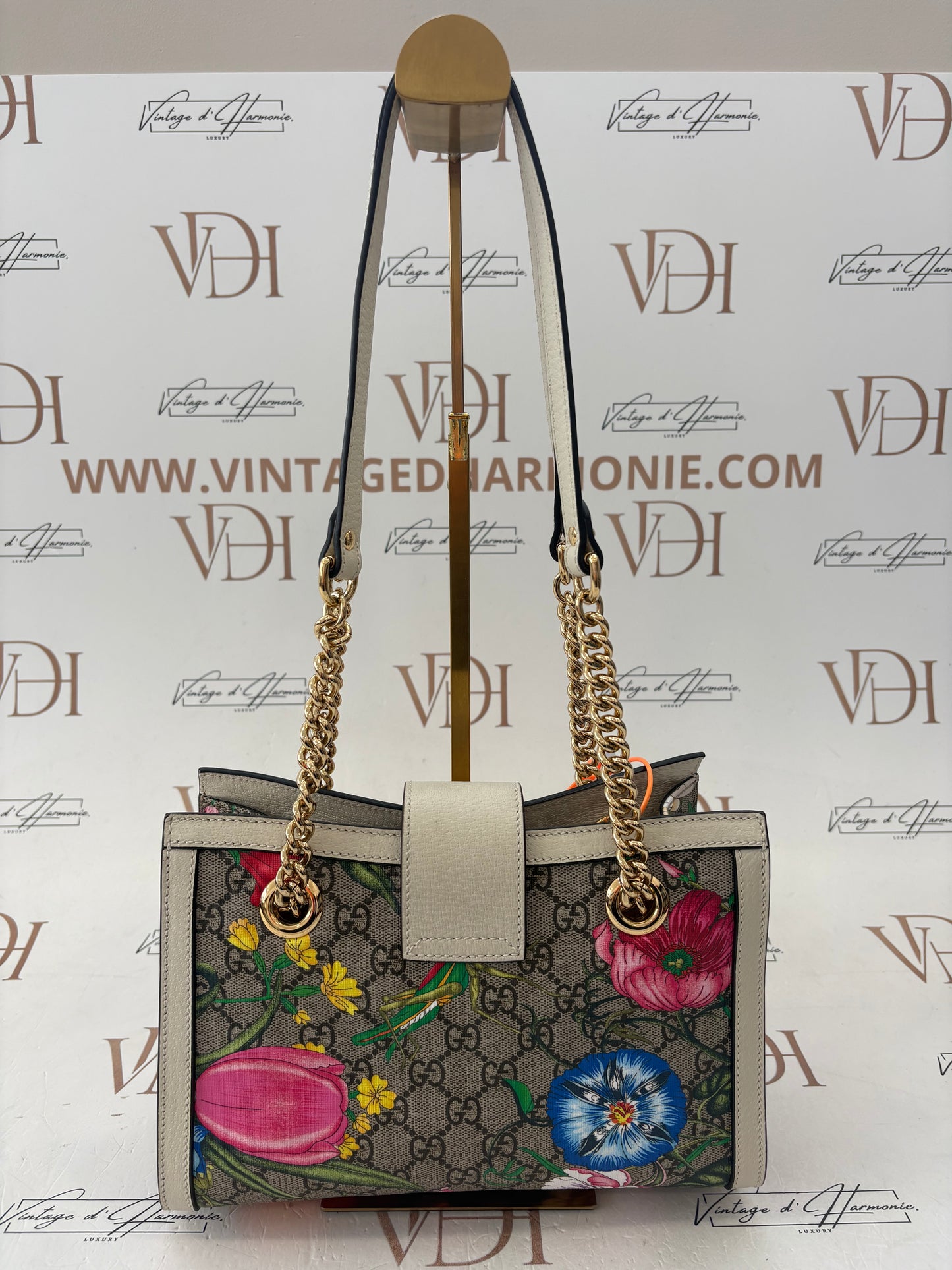 384060 - Gucci Padlock