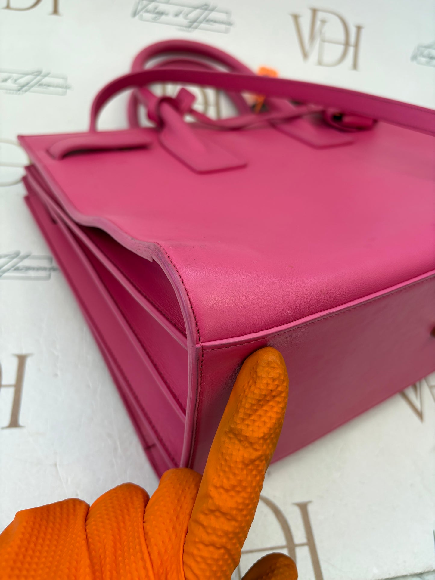 383704 - Saint Laurent Sac De Jour