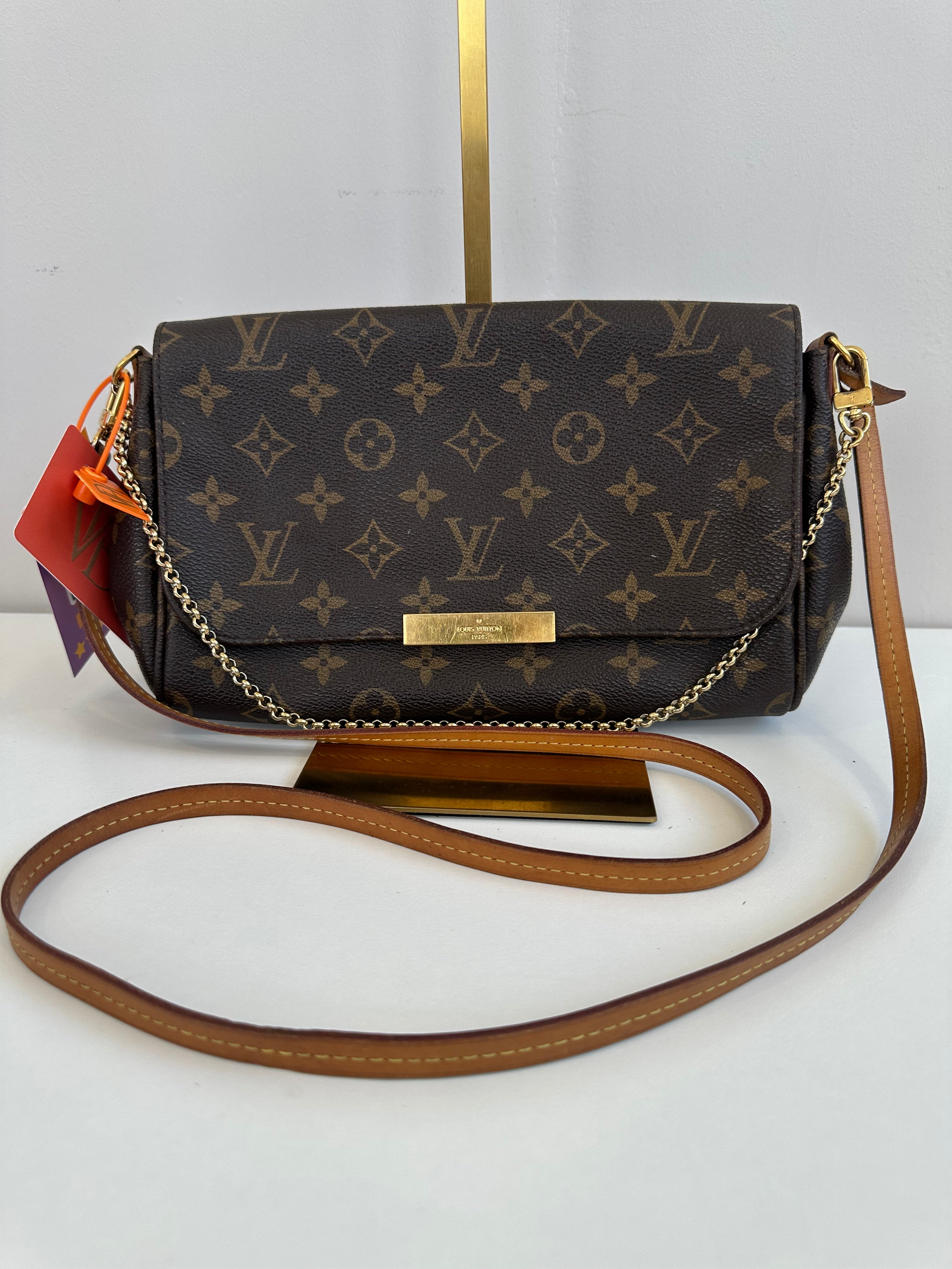 Louis Vuitton Favorite MM