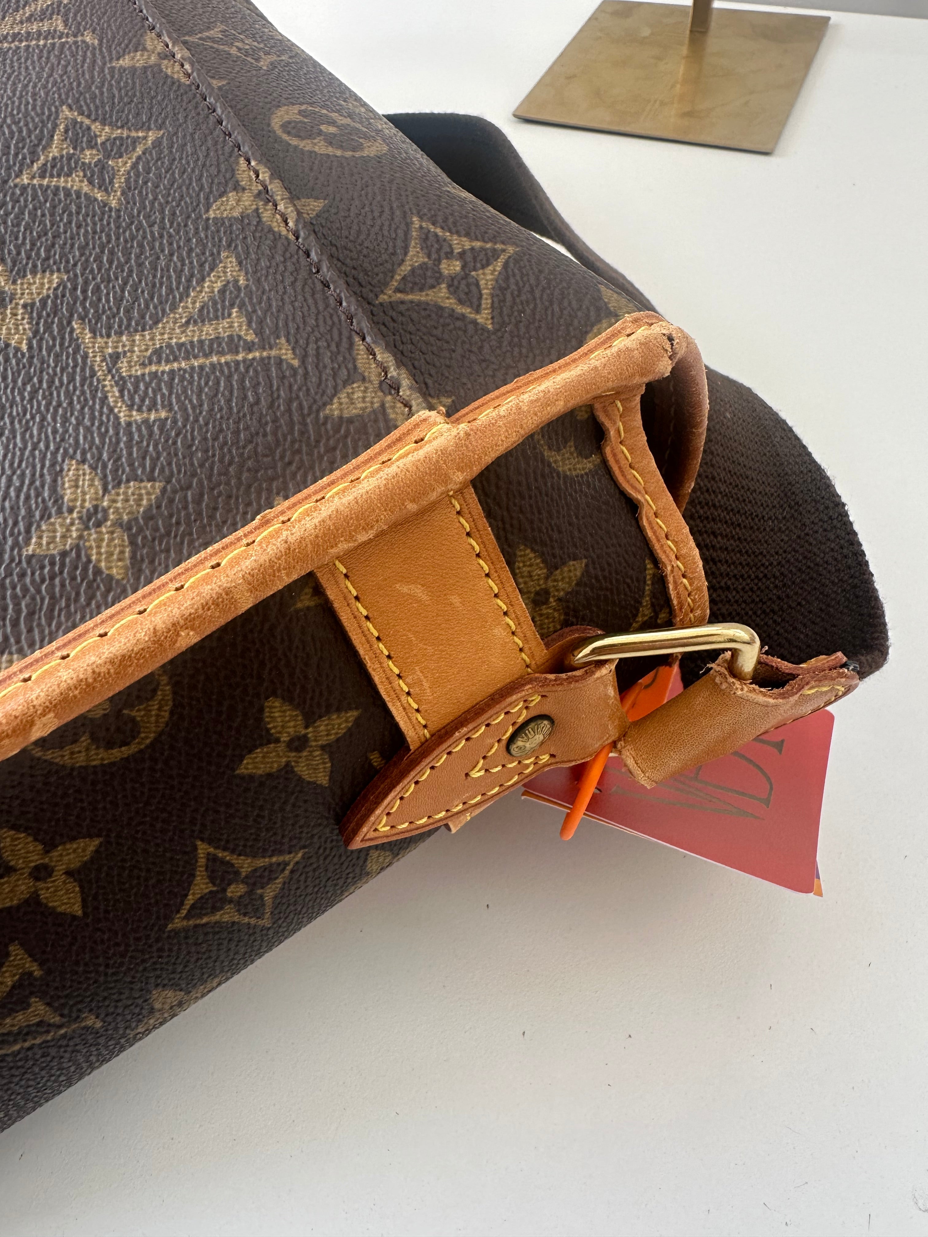 Louis Vuitton Messenger GM