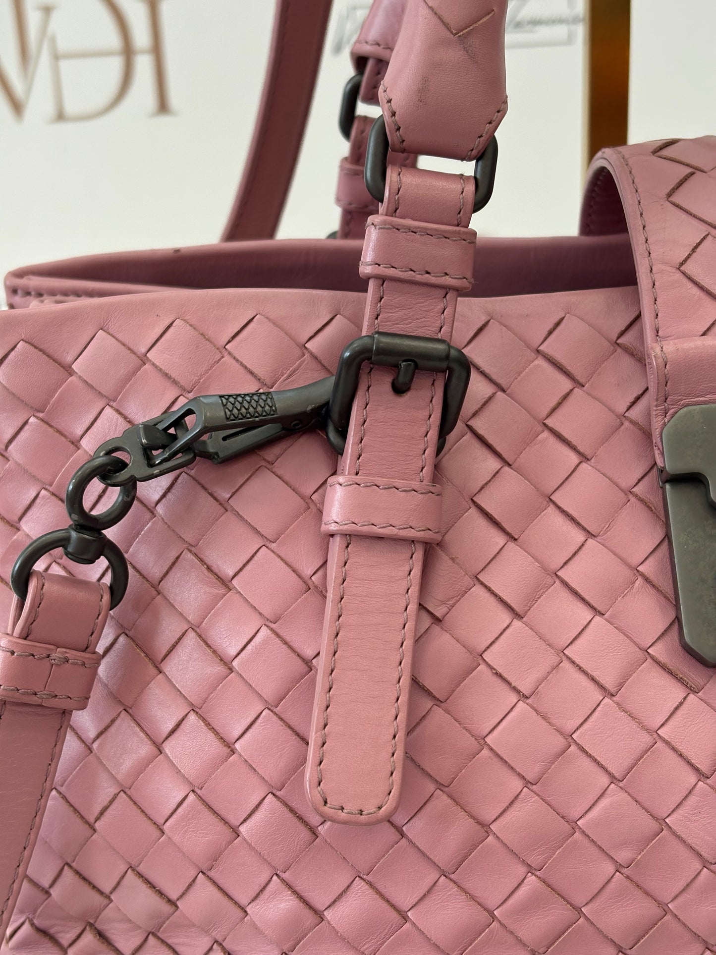 200737 - Bottega Veneta Roma