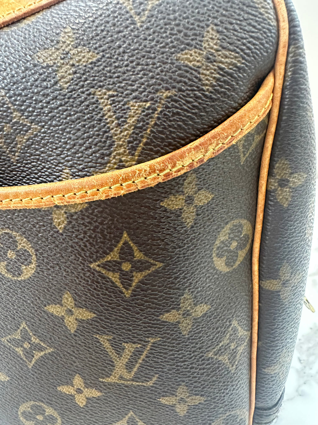 Louis Vuitton Deauville