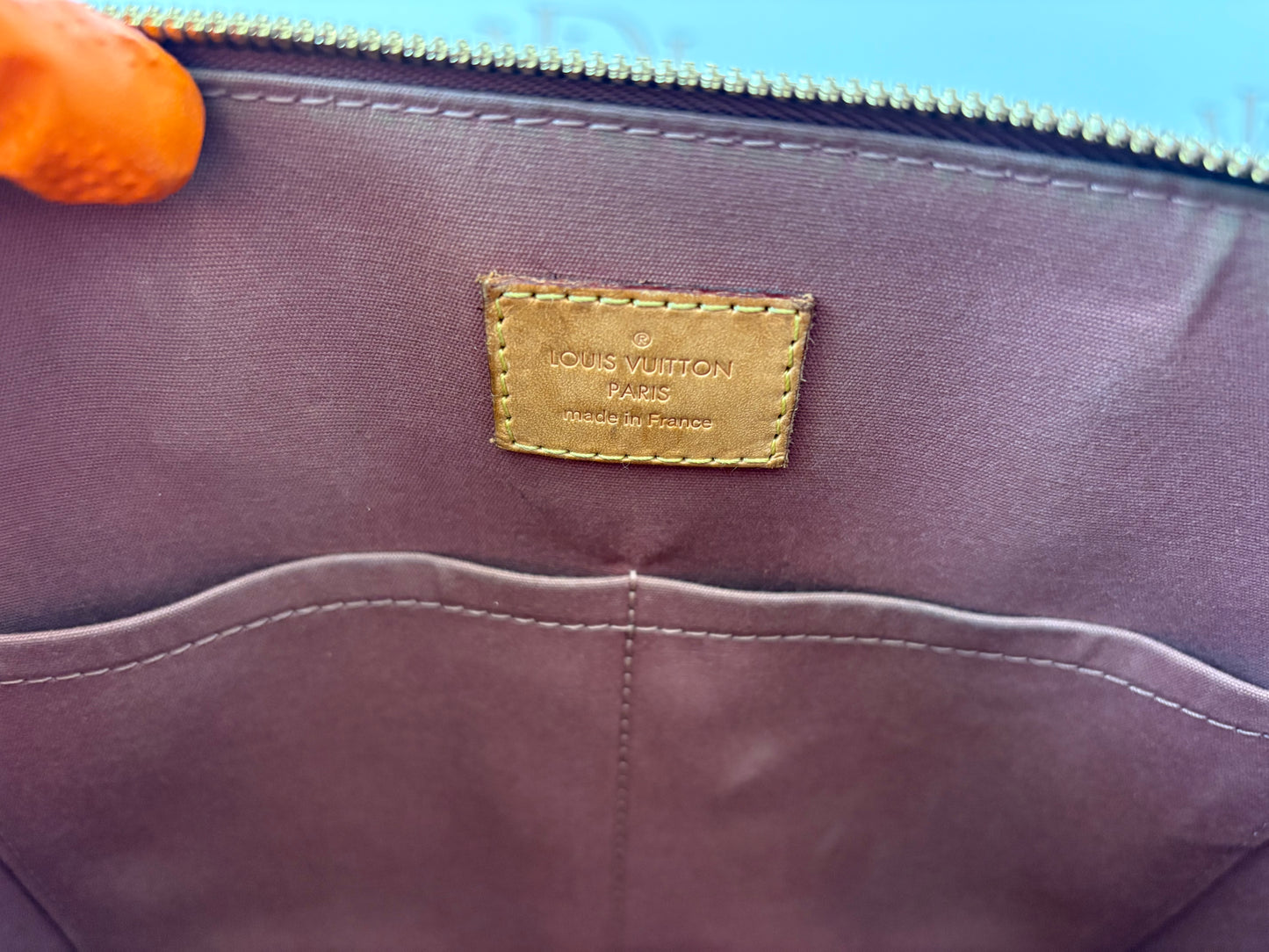 201399 - Louis Vuitton Alma Vernis