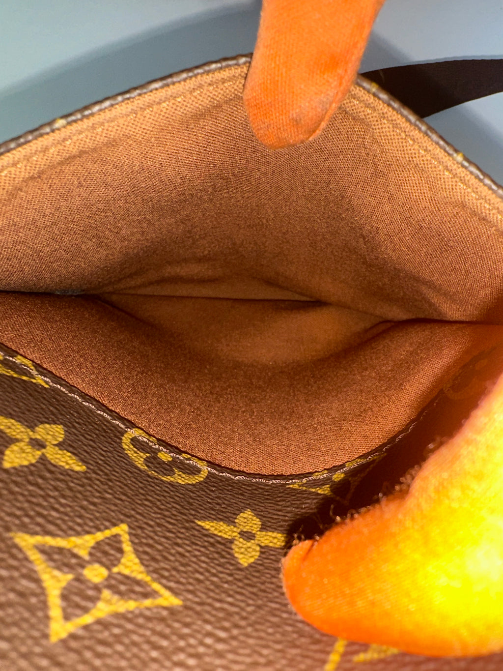 Louis Vuitton Abbesses