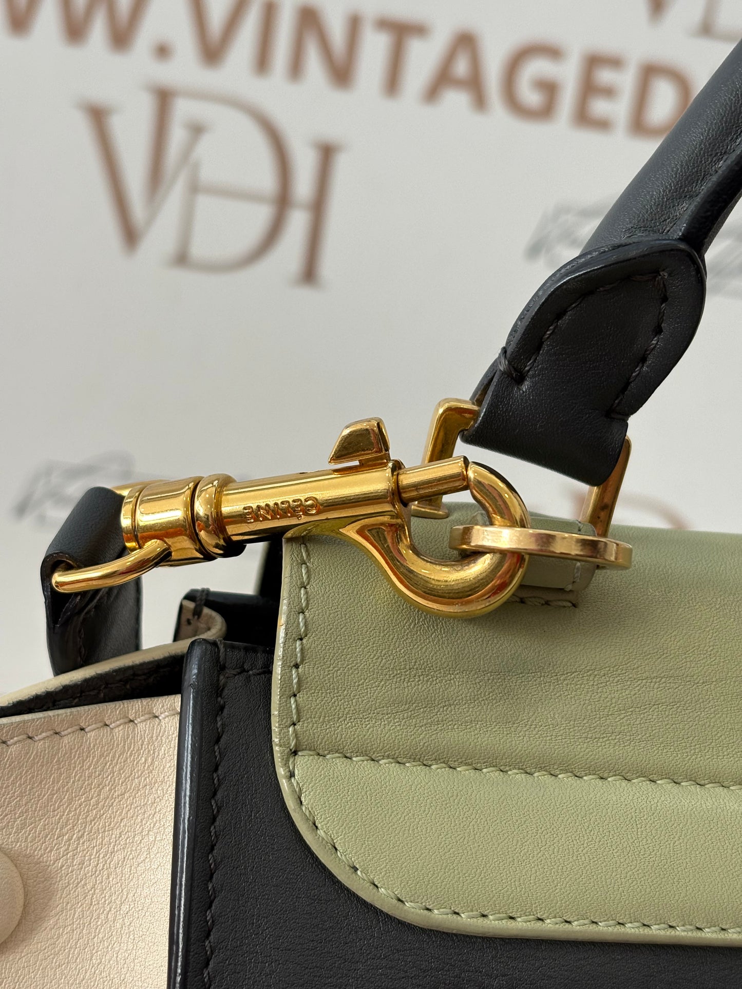 200779 - Céline Trapeze
