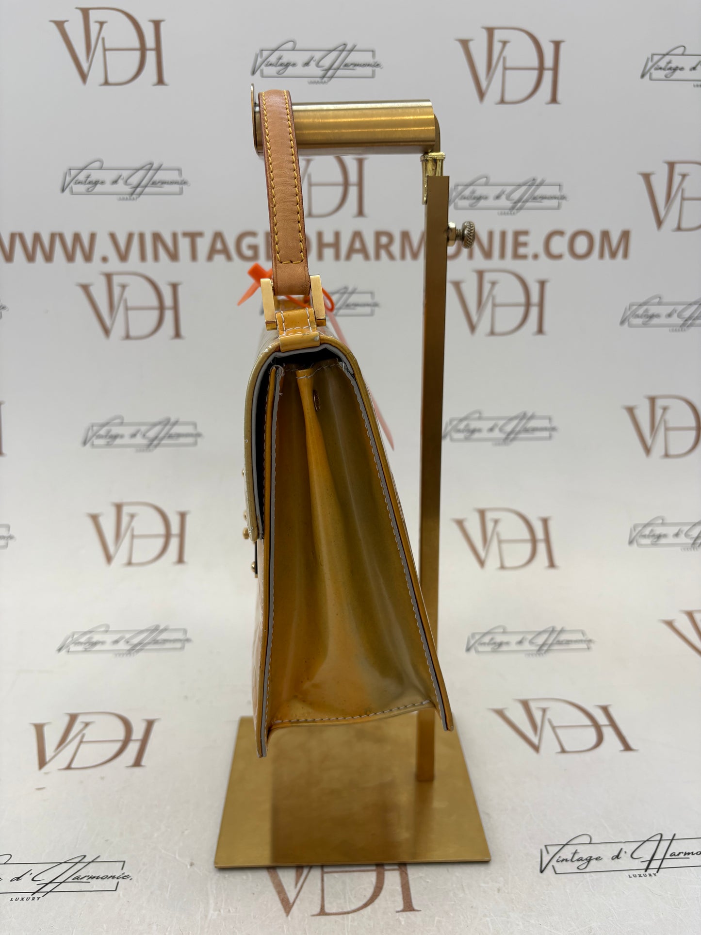 018789 - Louis Vuitton Spring Vernis