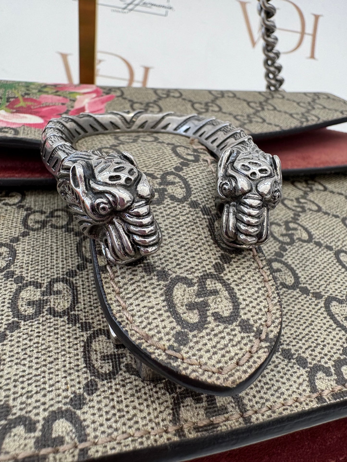 383195 - Gucci Dionysus