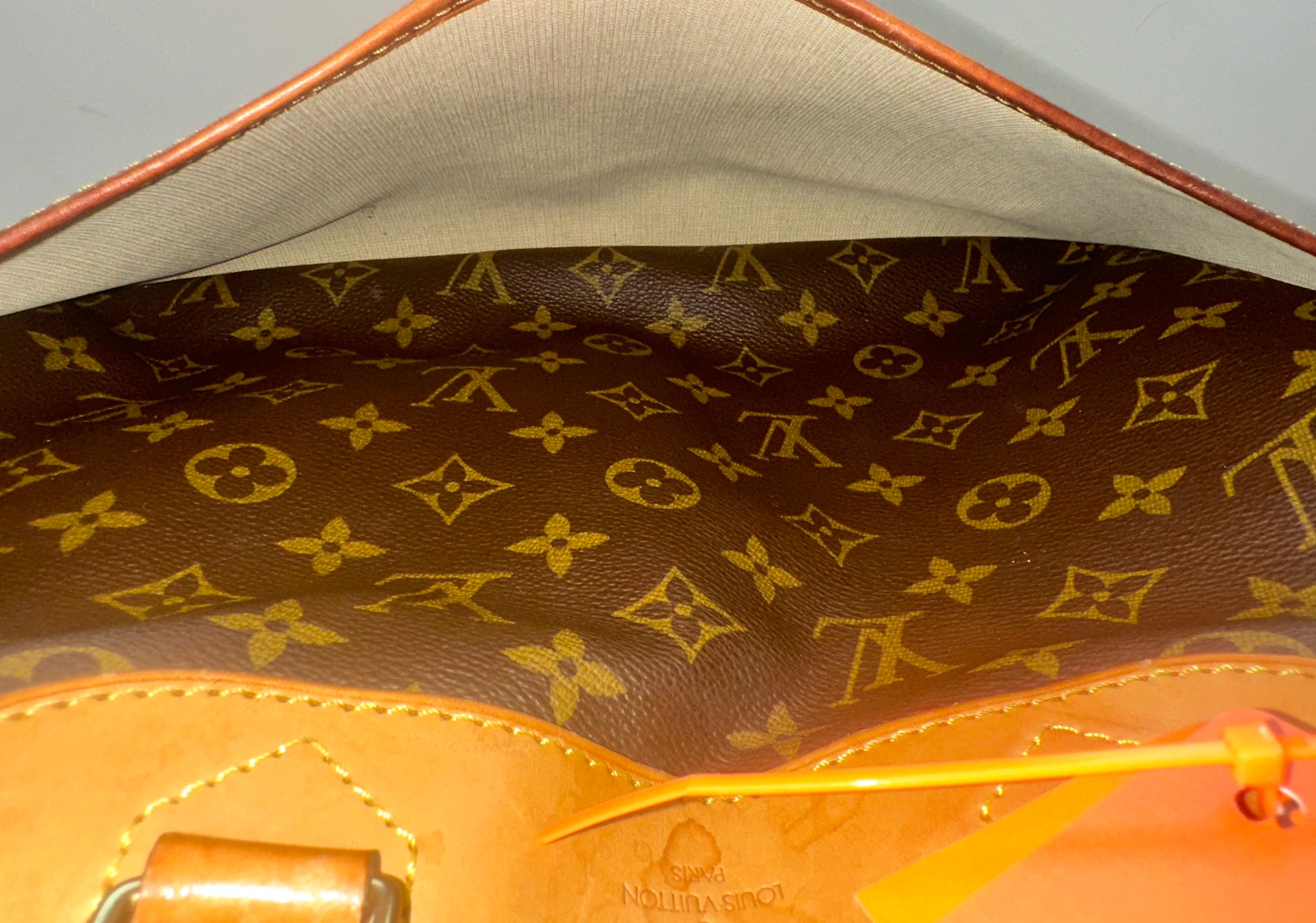 Louis Vuitton Deauville