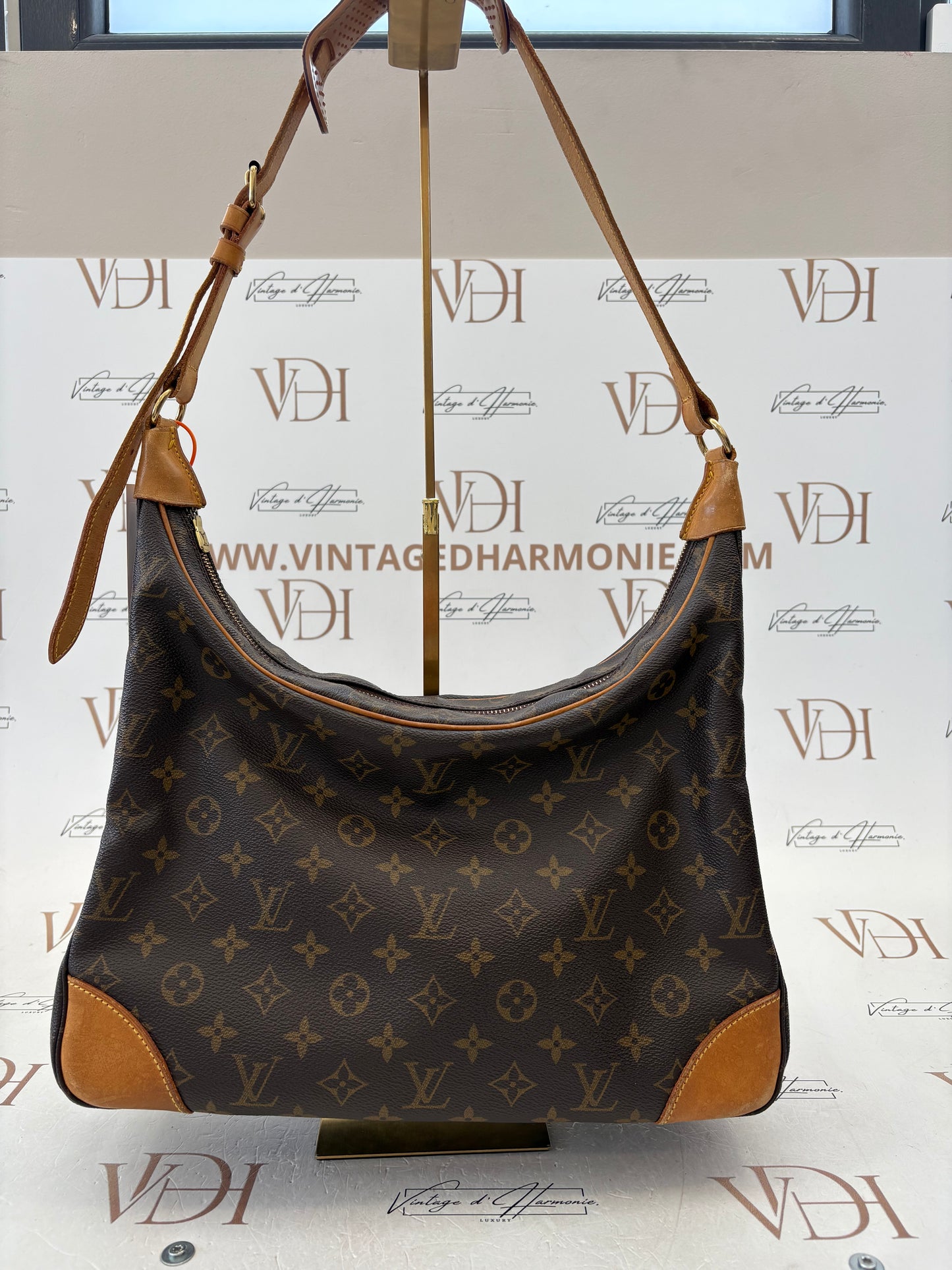 018797 - Louis Vuitton Boulogne