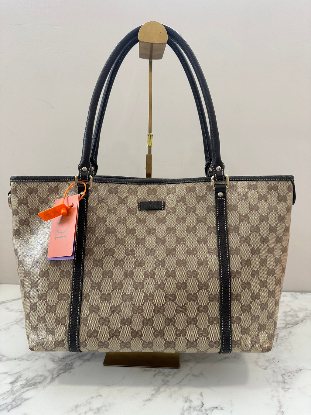 Gucci Beige