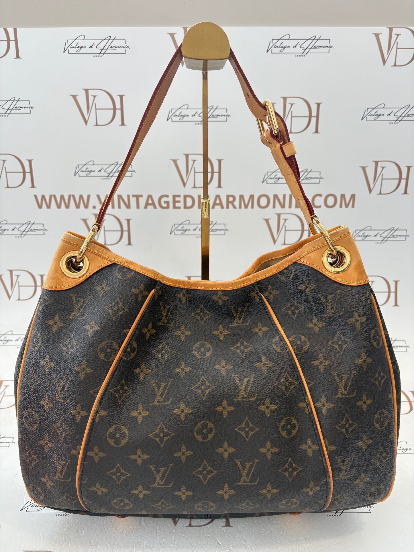 017626 - Louis Vuitton Galliera PM