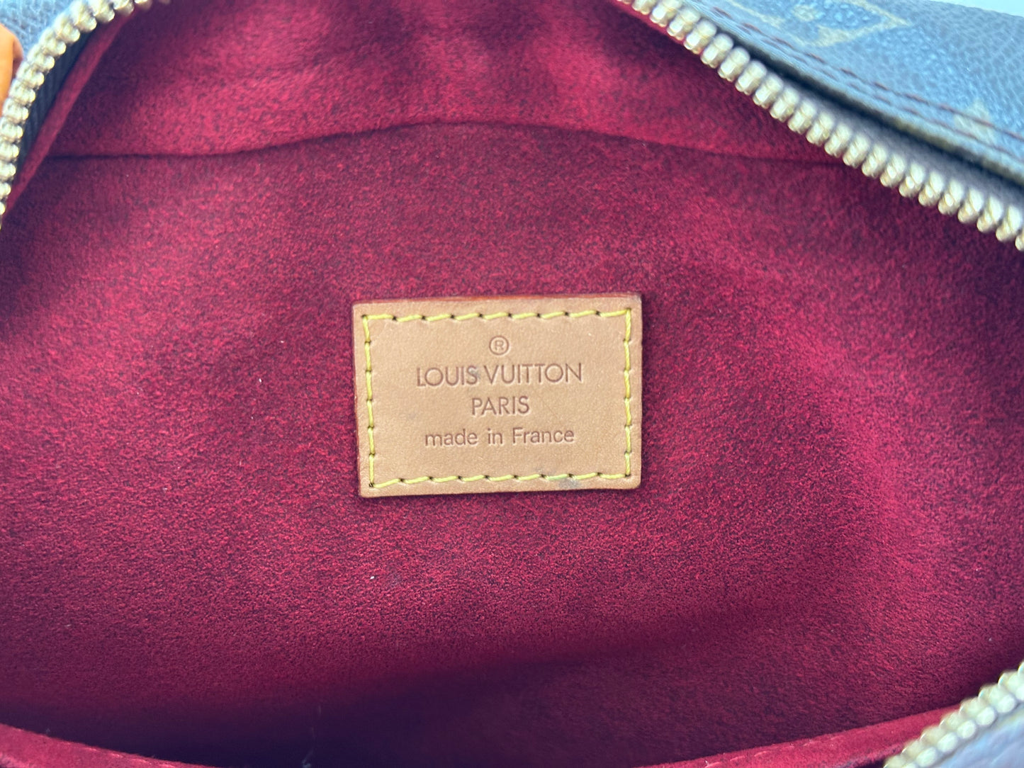 016928 - Louis Vuitton Excentricite