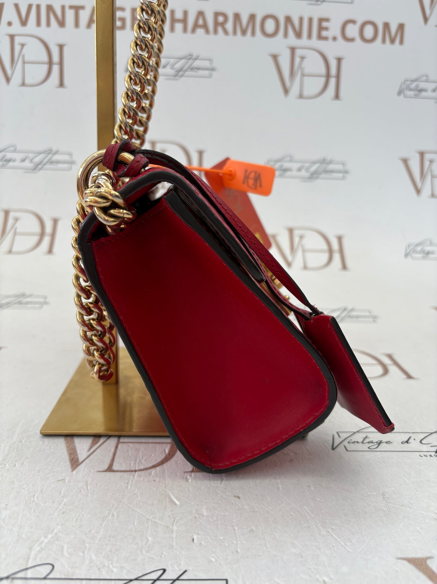 384282 - Gucci Padlock