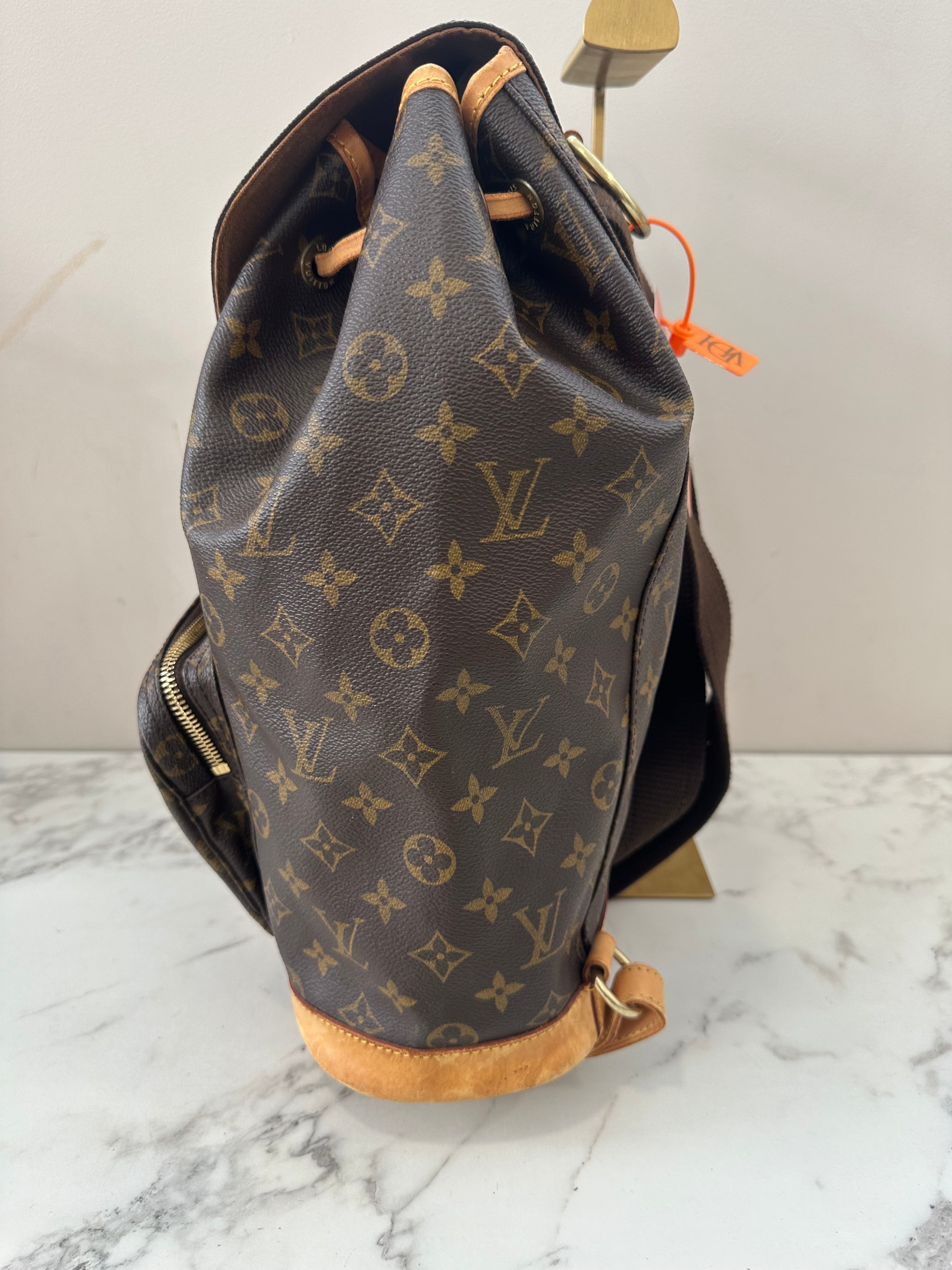 Louis Vuitton Montsouris GM