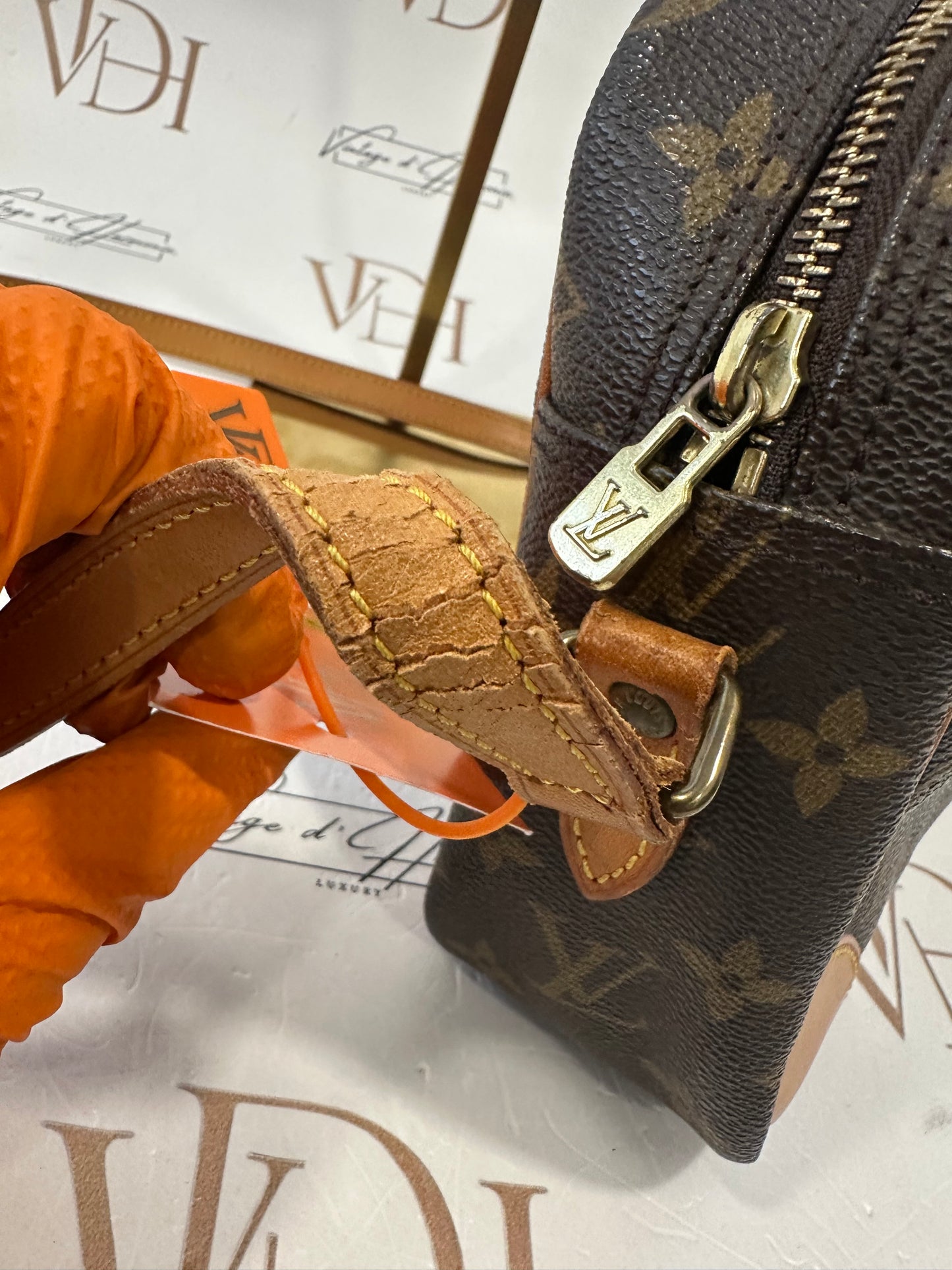 017792 - Louis Vuitton Trocadero 27