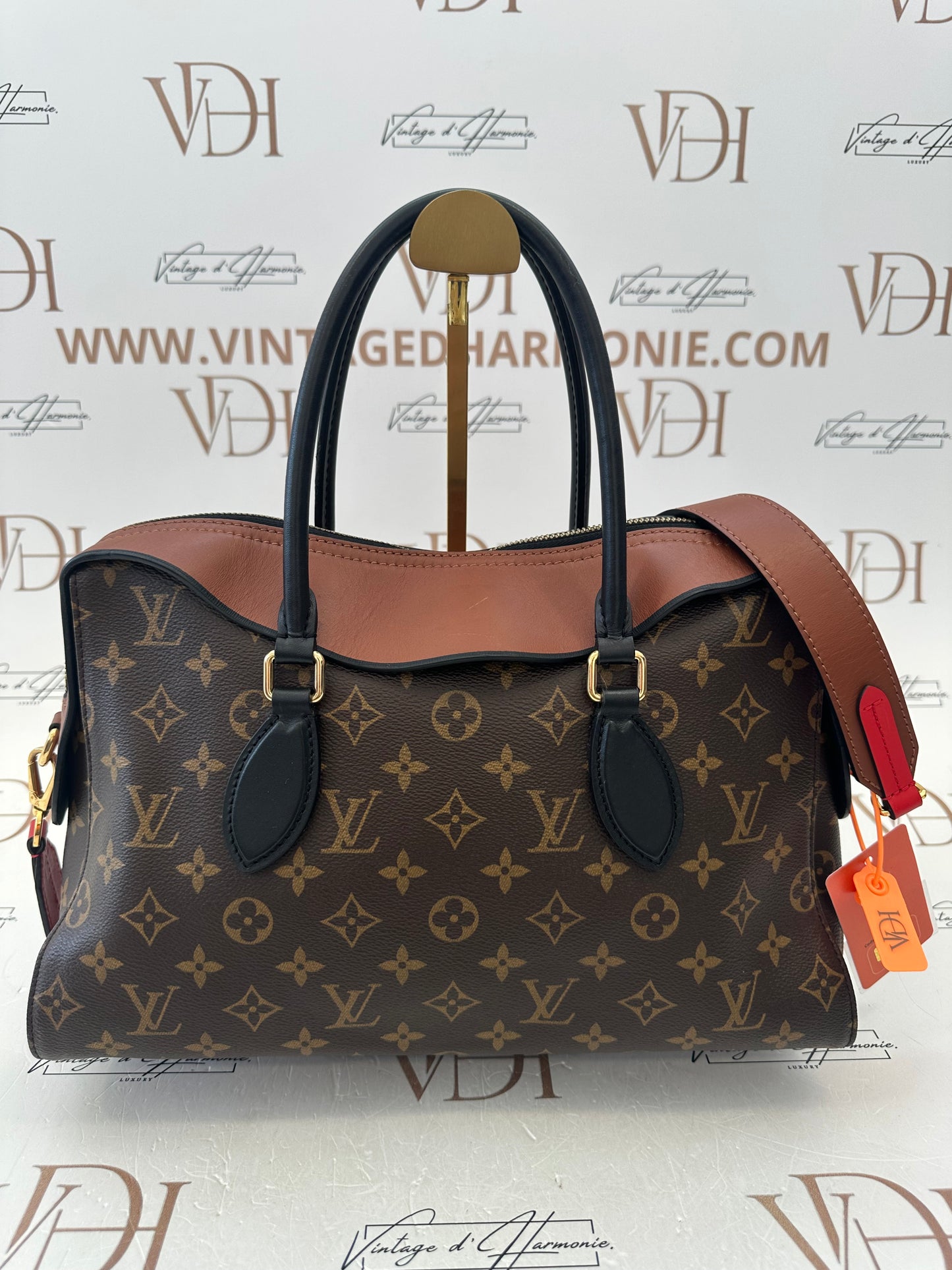 382557 - Louis Vuitton Tuileries