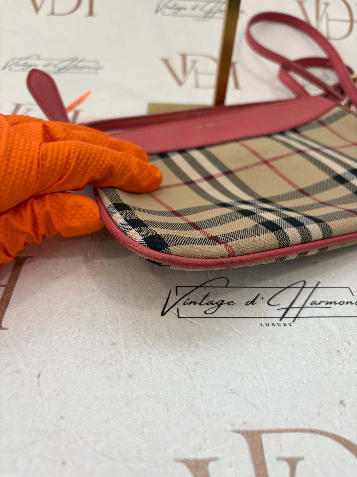 383972 - Burberry Bag