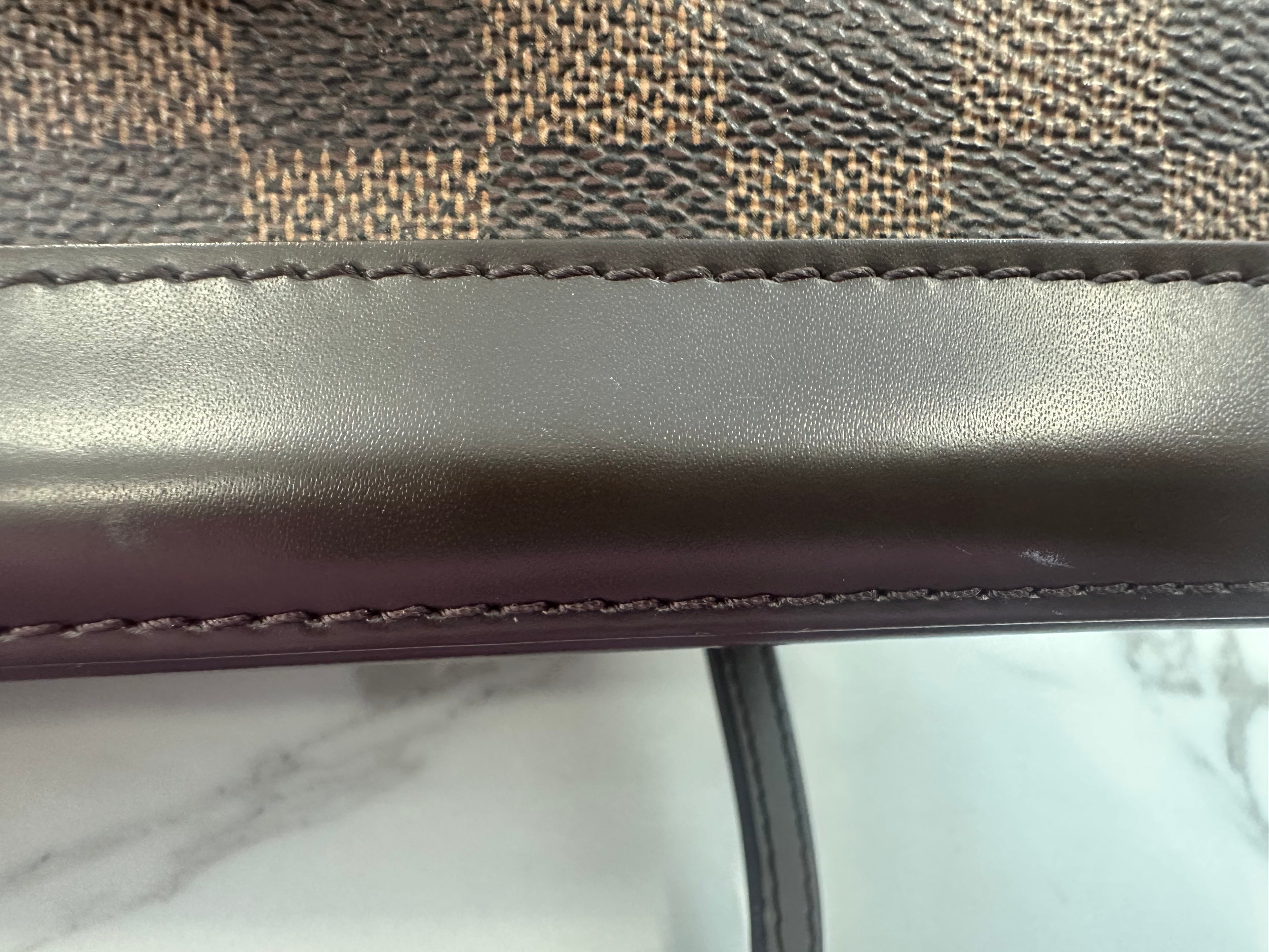 Louis Vuitton Alma BB Ebene