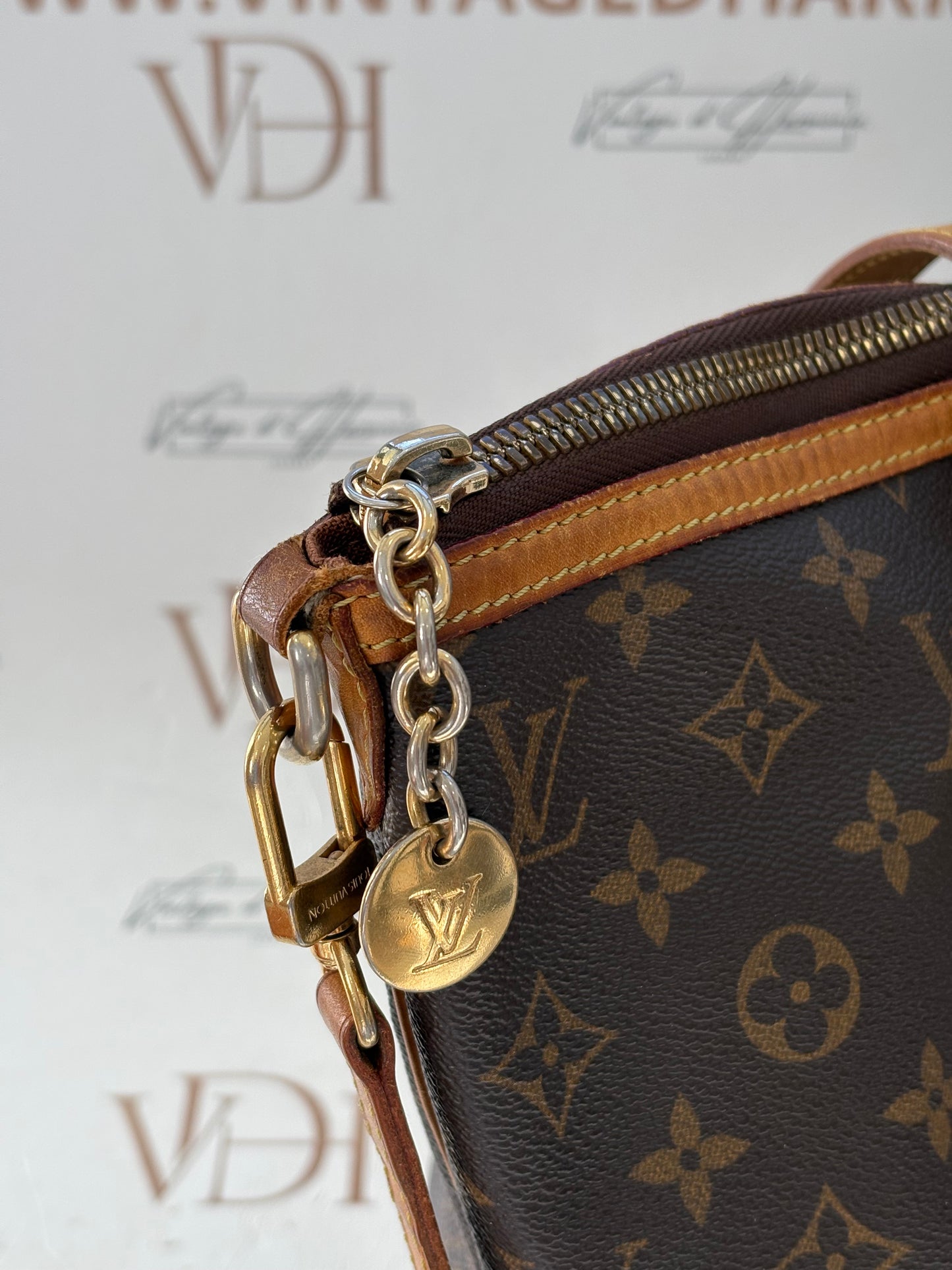 383761 - Louis Vuitton Palermo