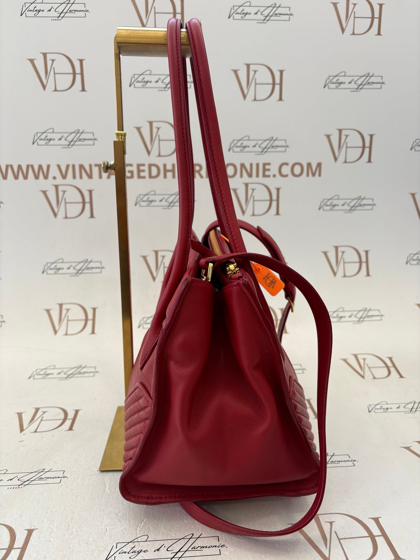 384120 - Miu Miu Red