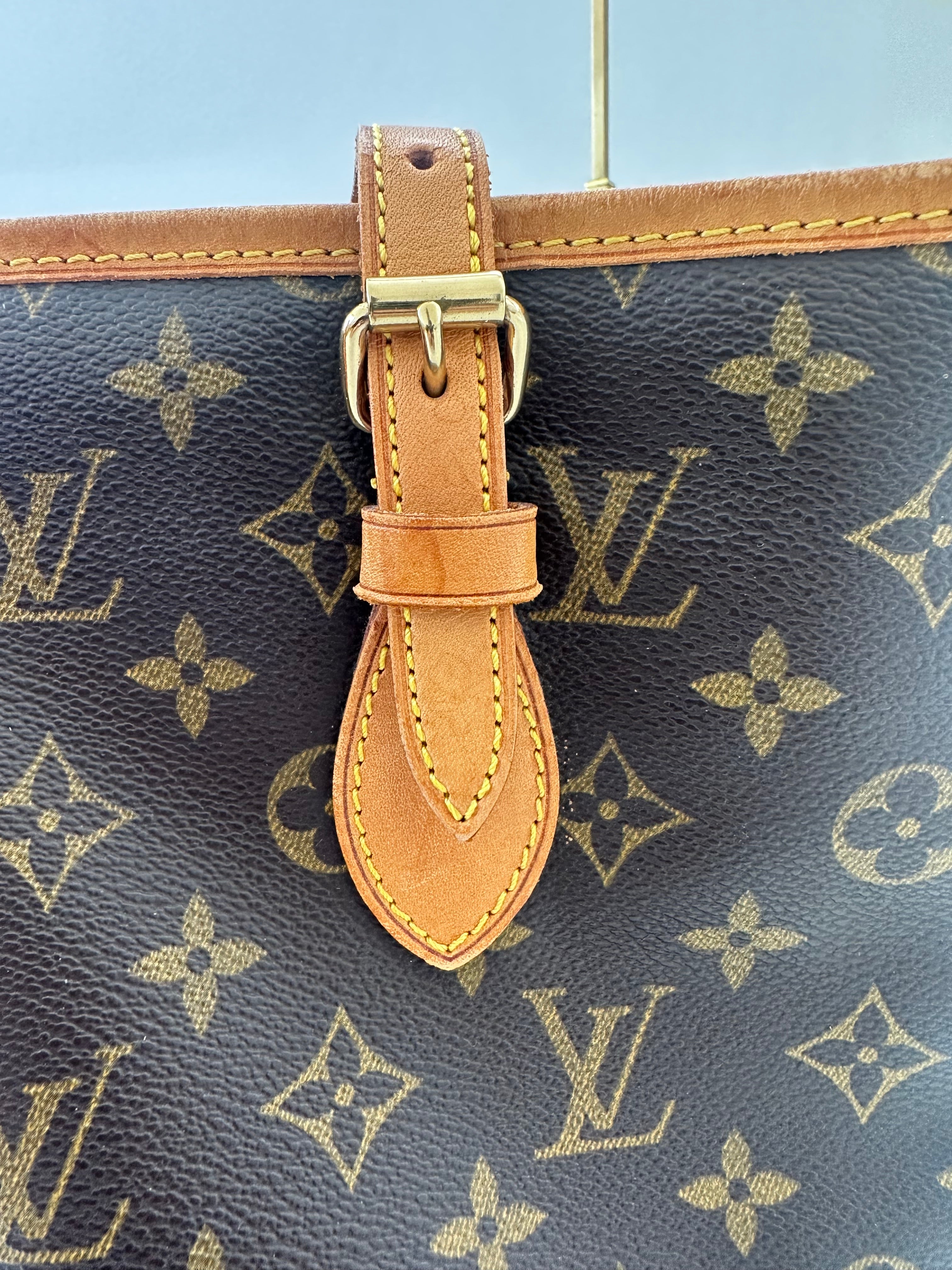 Louis Vuitton Bucket PM