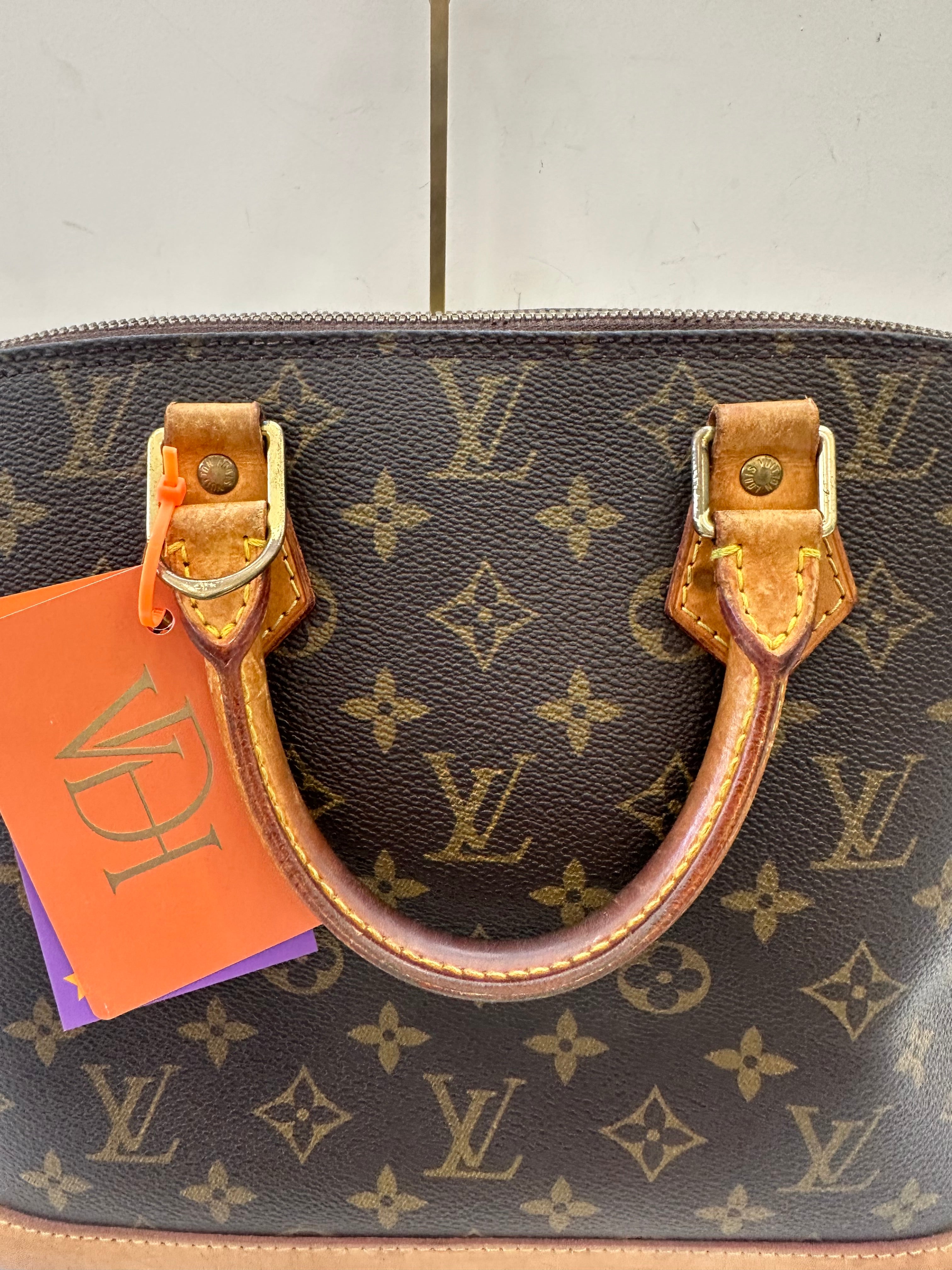 Louis Vuitton Alma