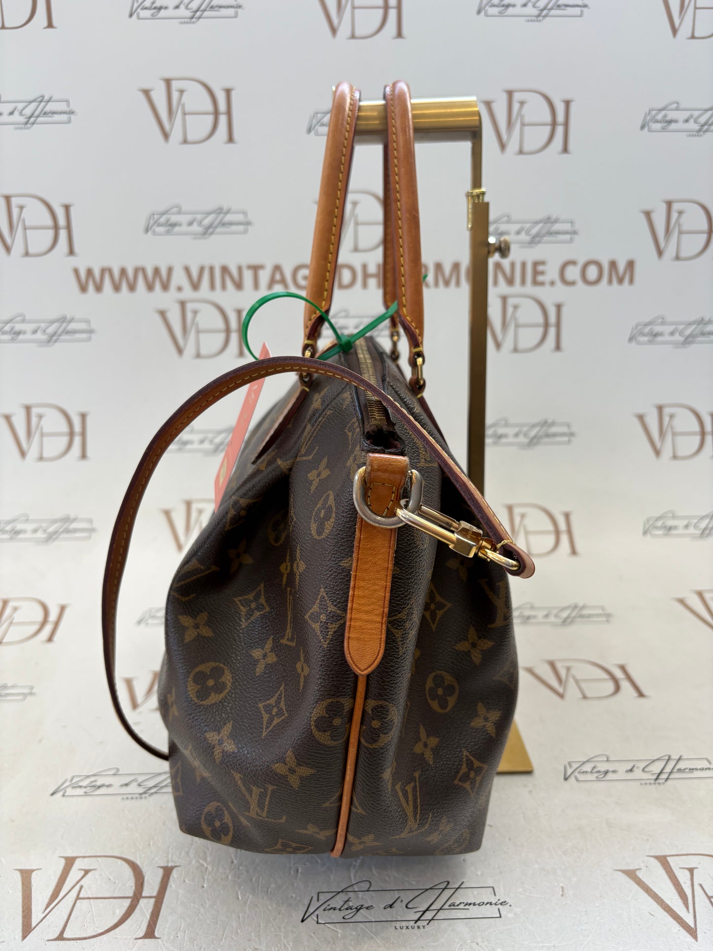 017228 - Louis Vuitton Turenne MM