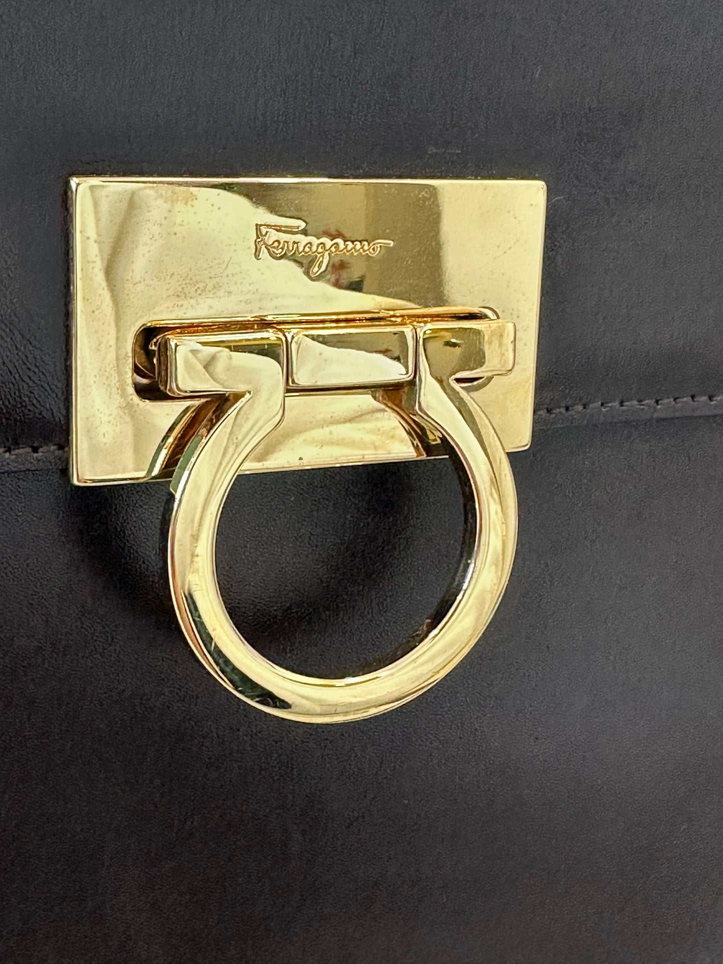 Salvatore Ferragamo Gancini Brown