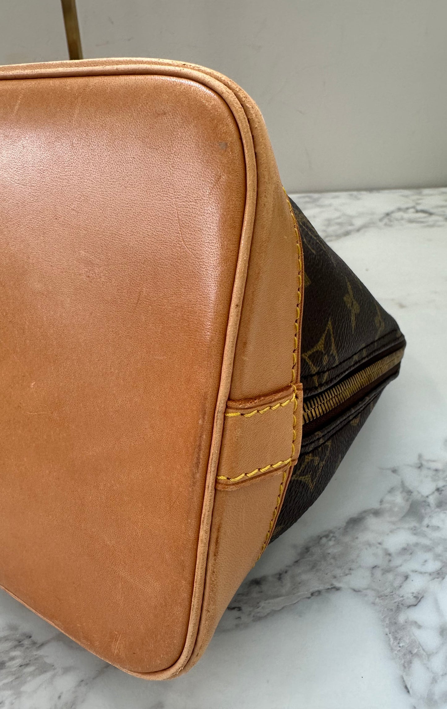 Louis Vuitton Alma