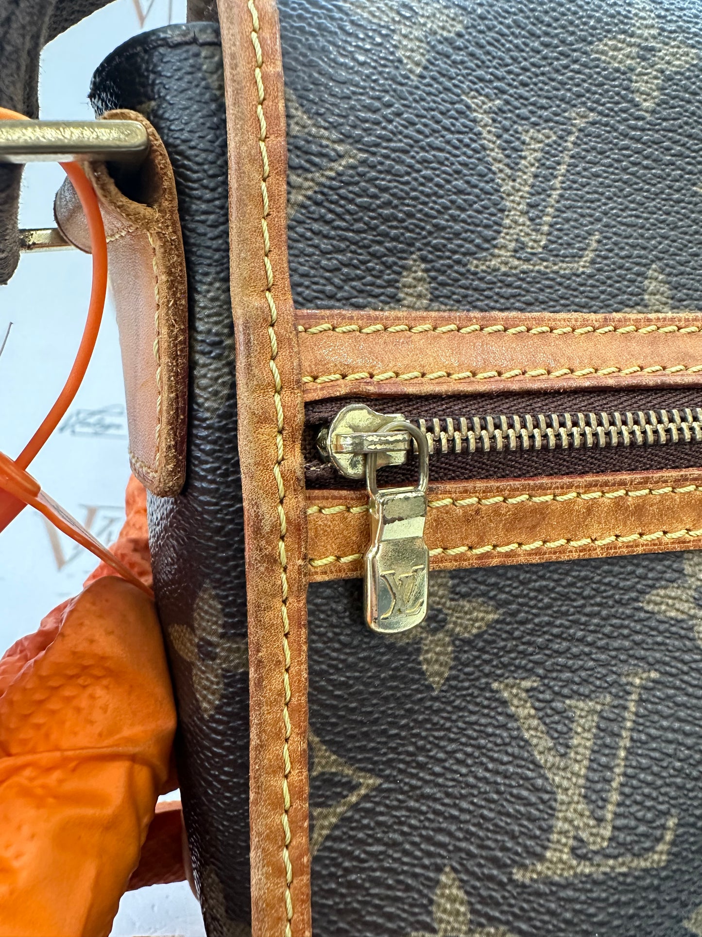 017795 - Louis Vuitton Messenger Bosphore PM