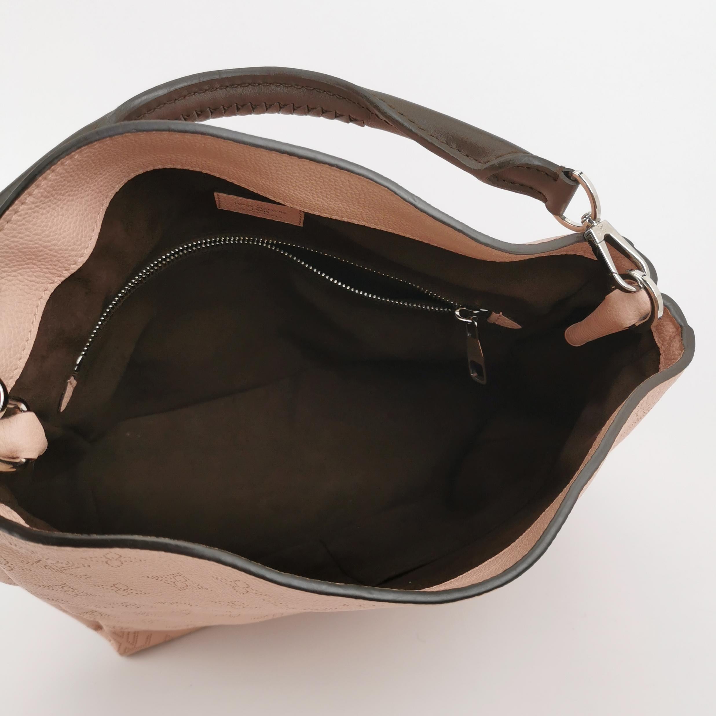 Louis Vuitton (LV) Babylone