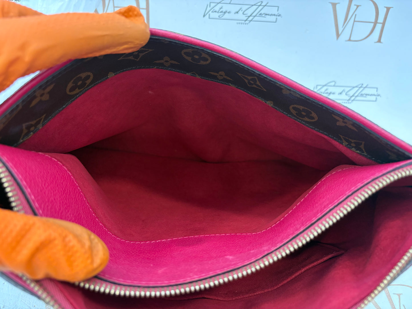 201673 - Louis Vuitton Pallas