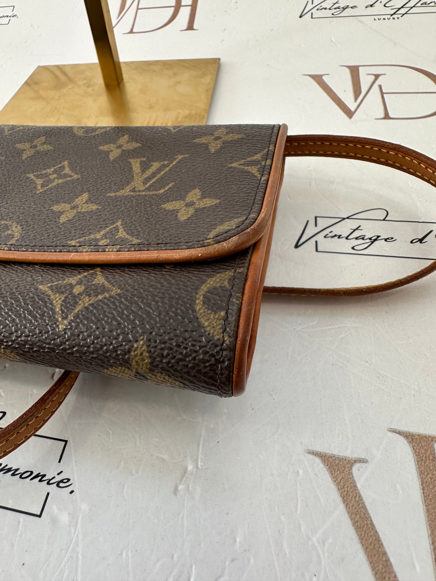 016859 - Louis Vuitton Pochette Twin GM