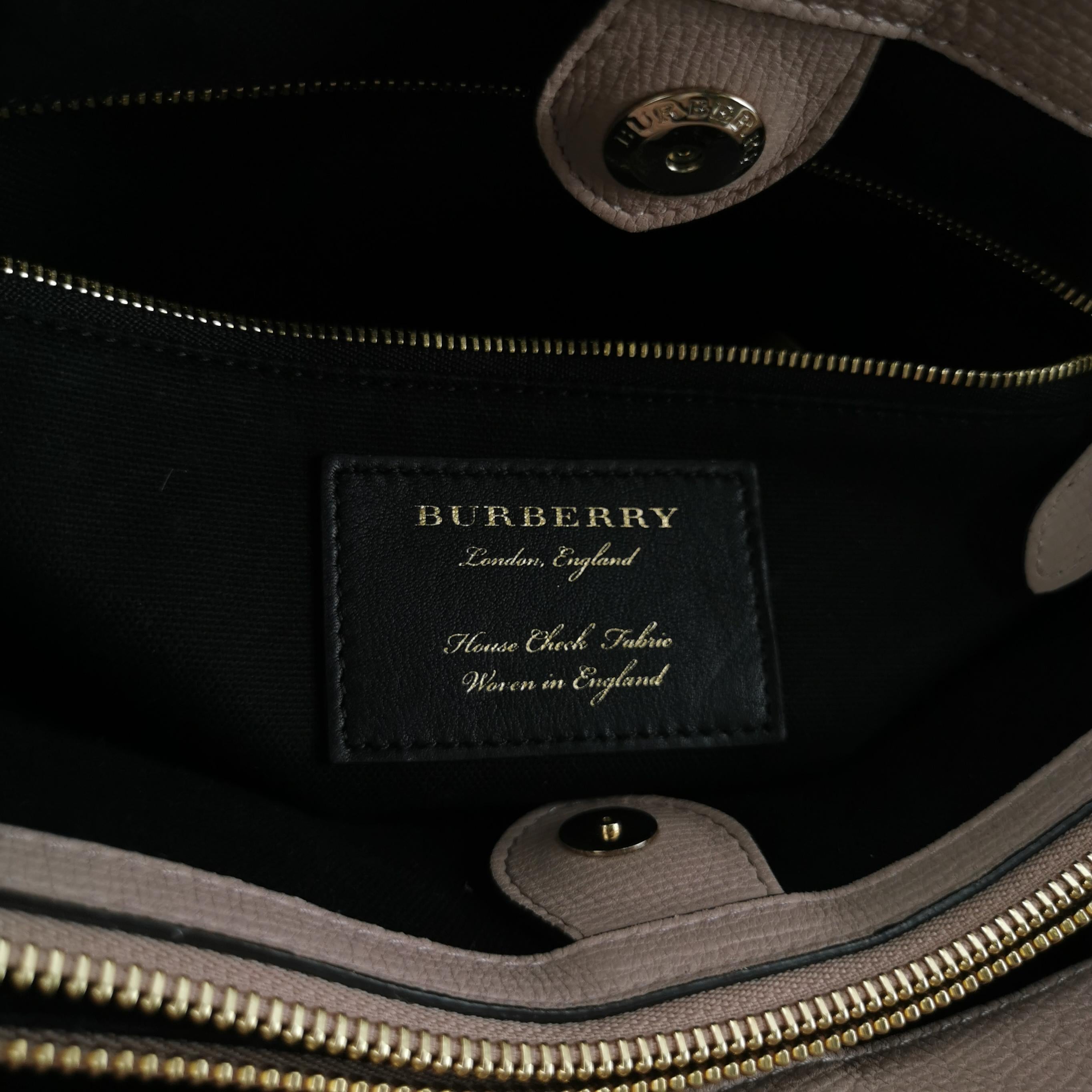 Burberry The Banner