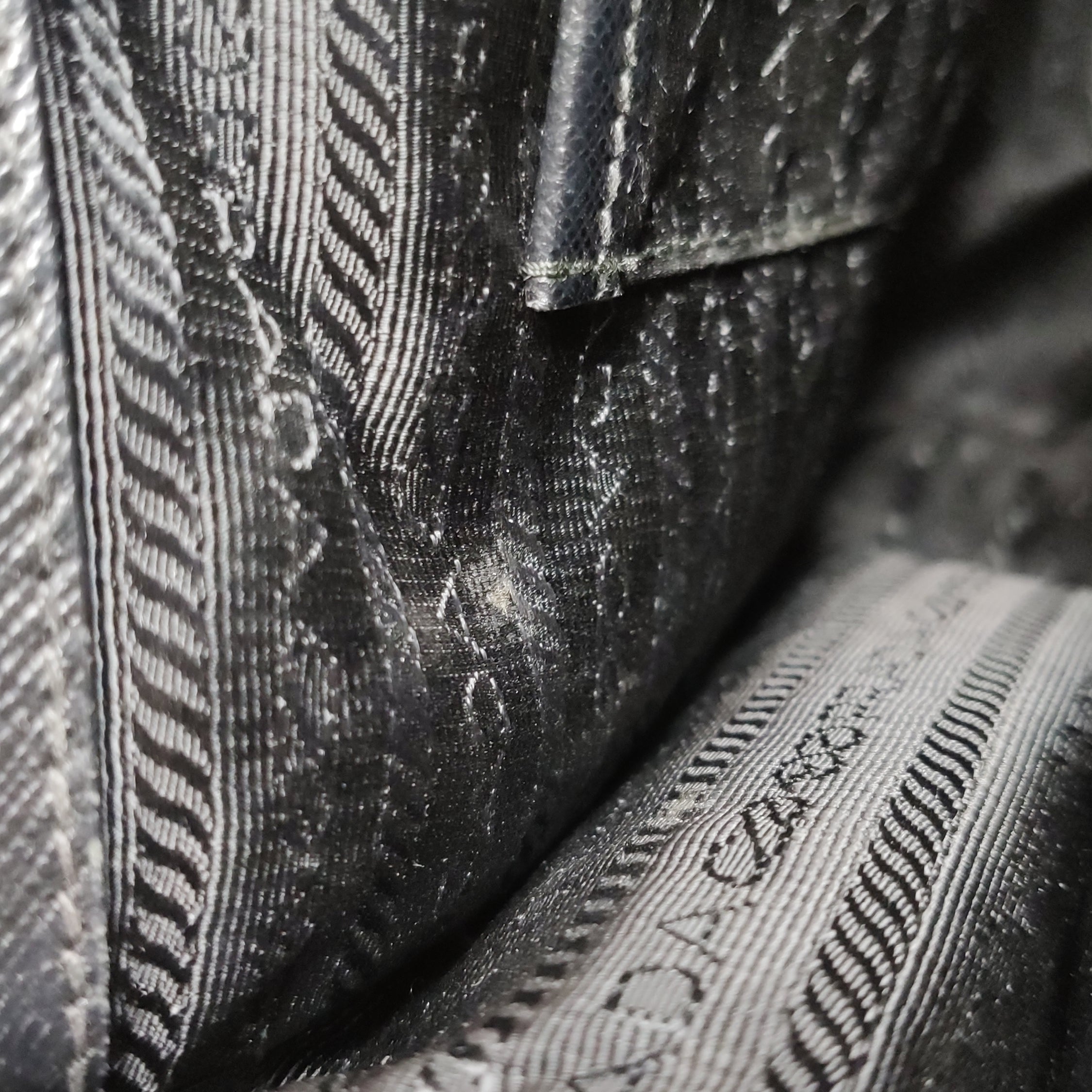 Prada Galleria black