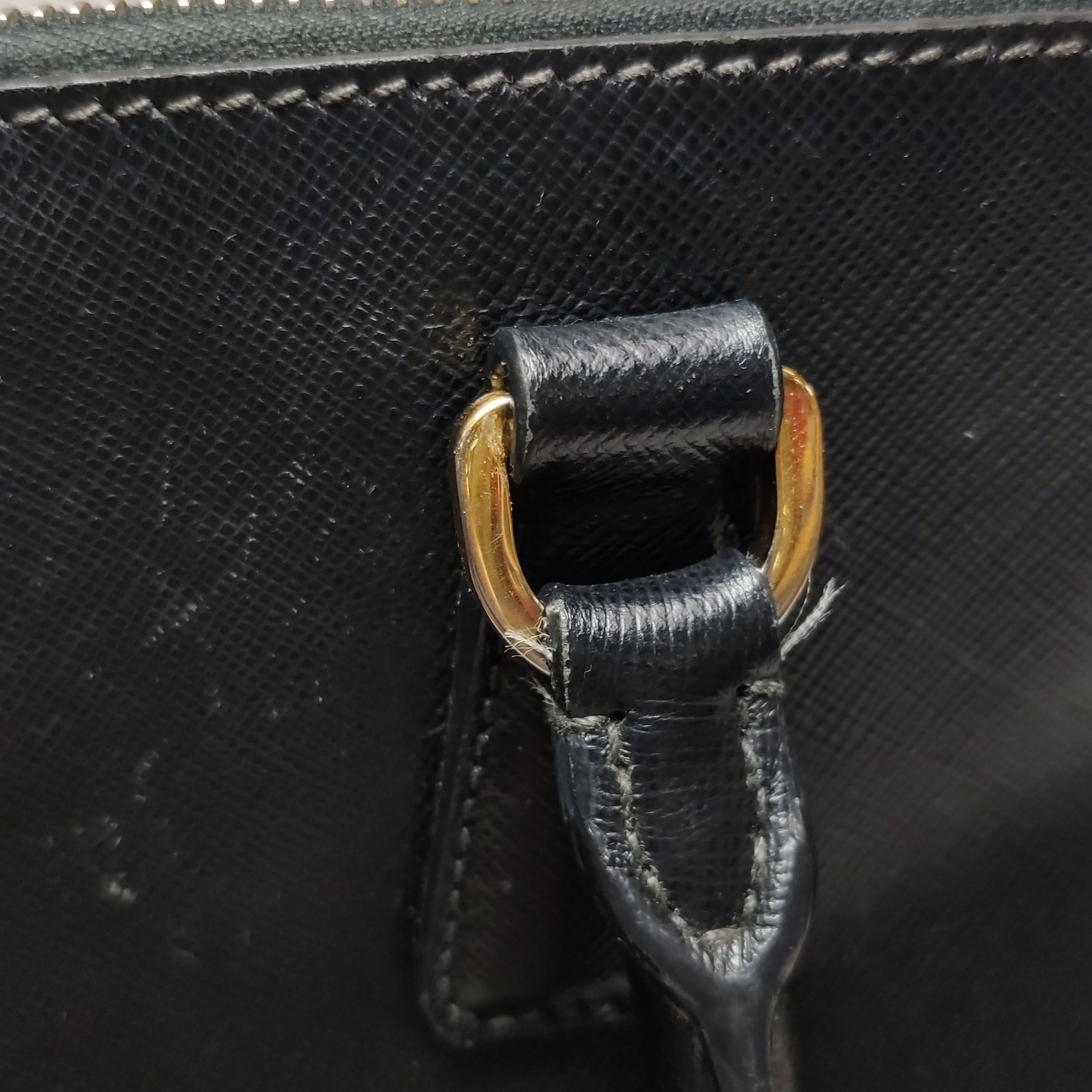 Prada Galleria black